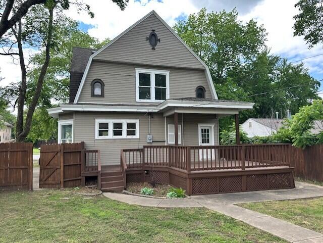 1052 South Garrison Avenue Property Photo 3