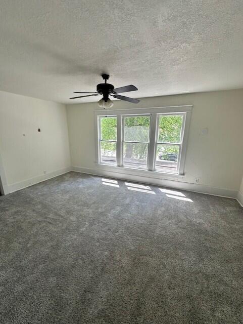 1052 South Garrison Avenue Property Photo 17