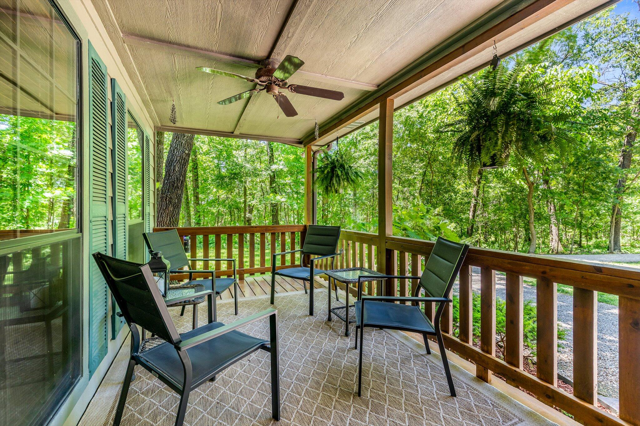 13366 Lawrence 1045 Property Photo 5