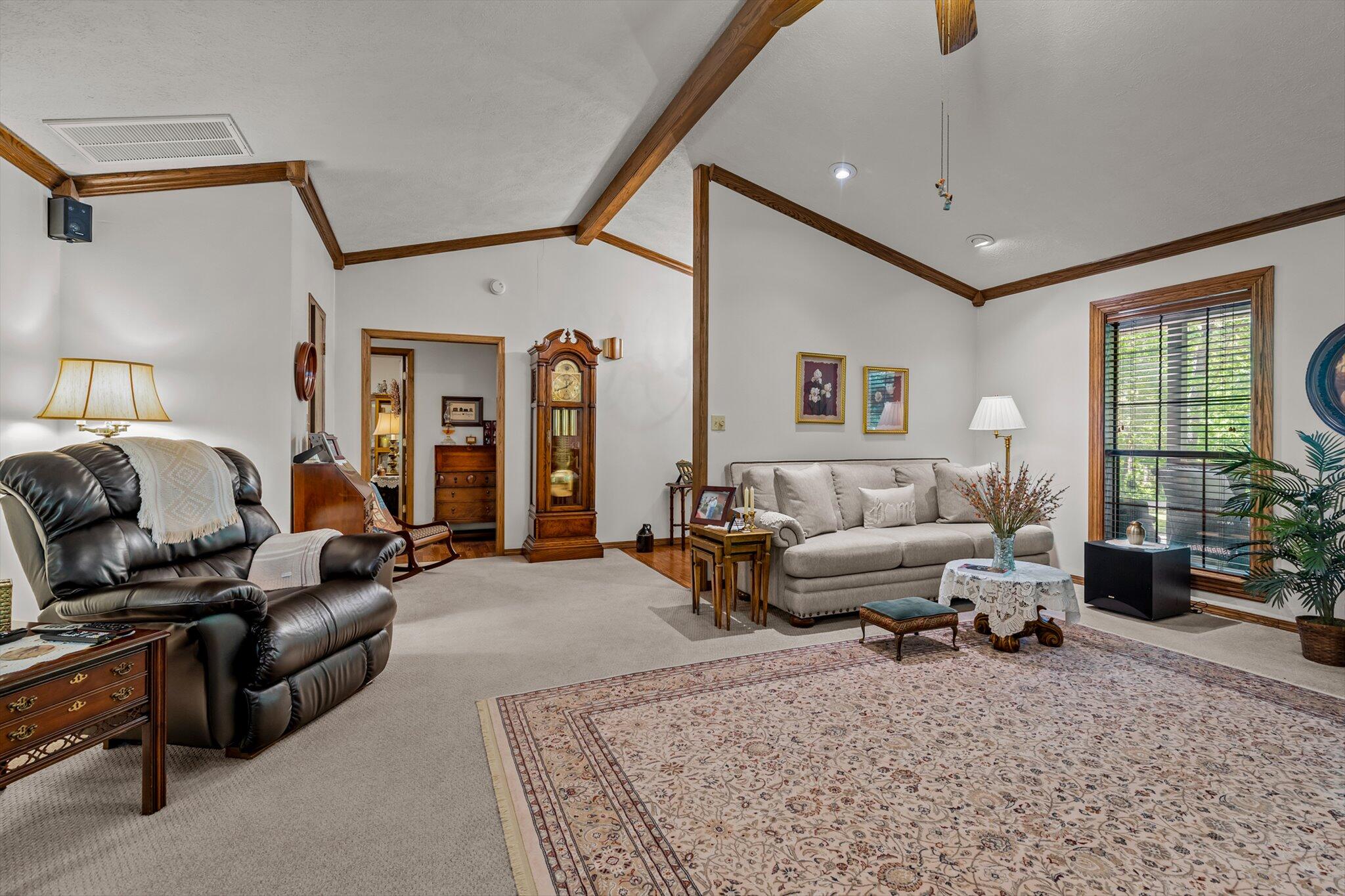 13366 Lawrence 1045 Property Photo 14