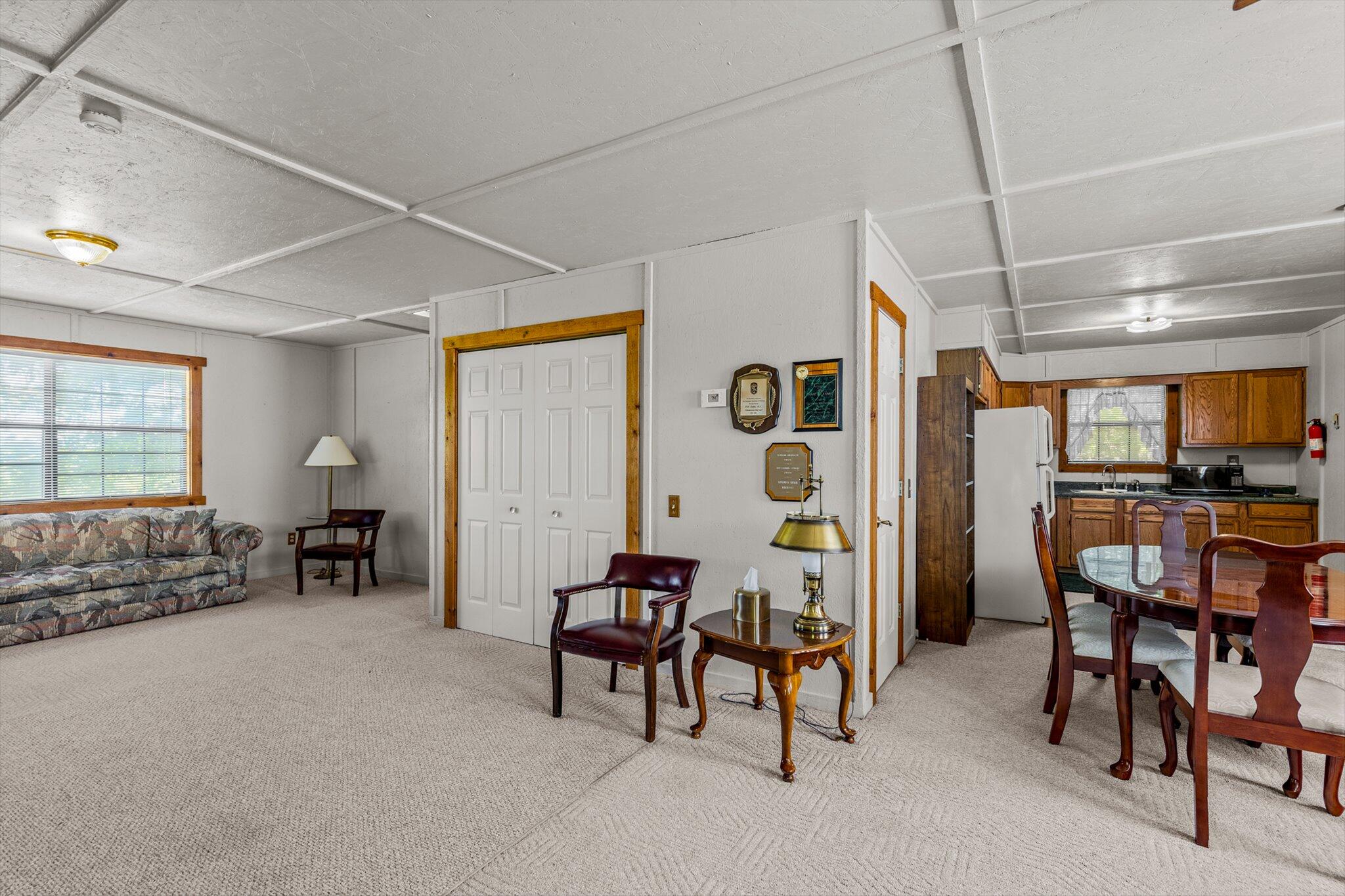 13366 Lawrence 1045 Property Photo 39