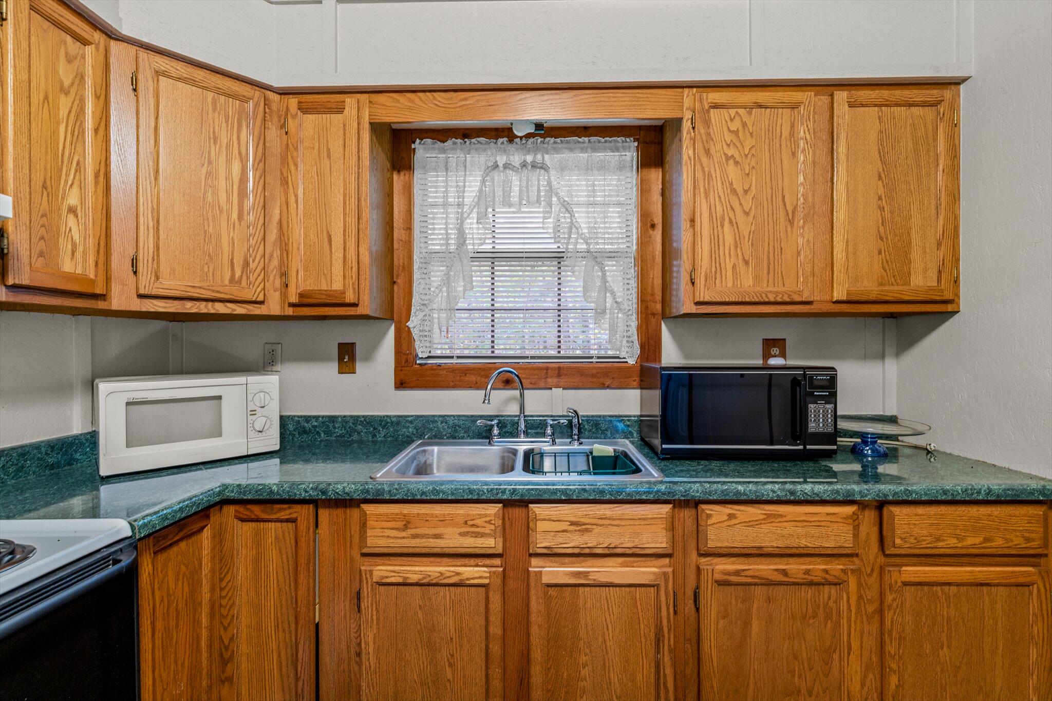 13366 Lawrence 1045 Property Photo 44