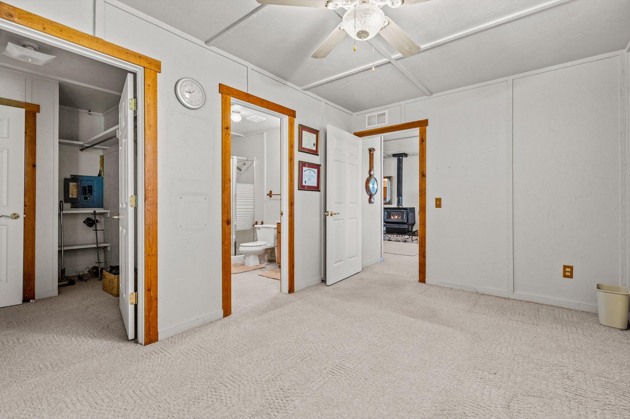 13366 Lawrence 1045 Property Photo 49