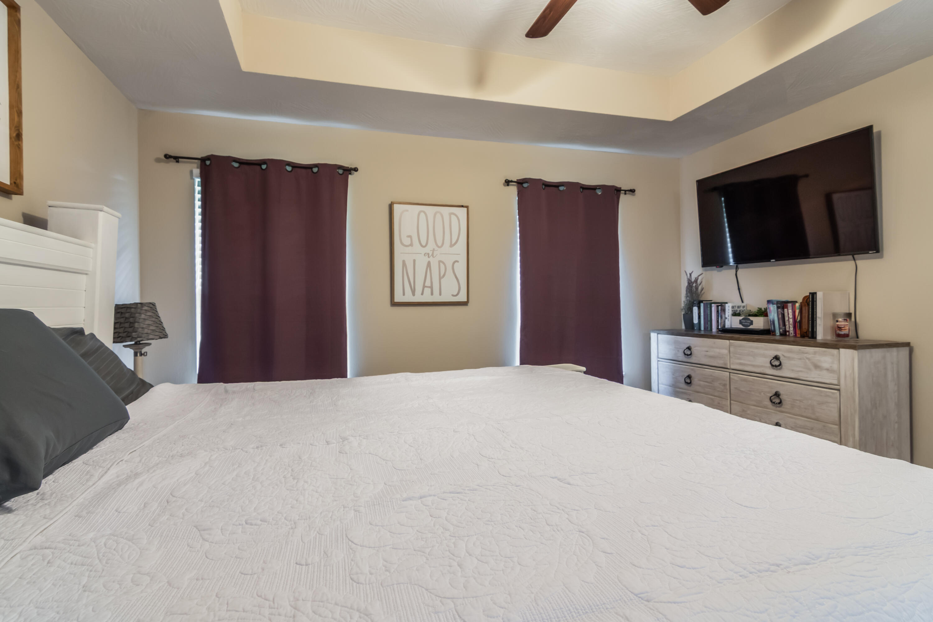 2714 West Colton Avenue Property Photo 17