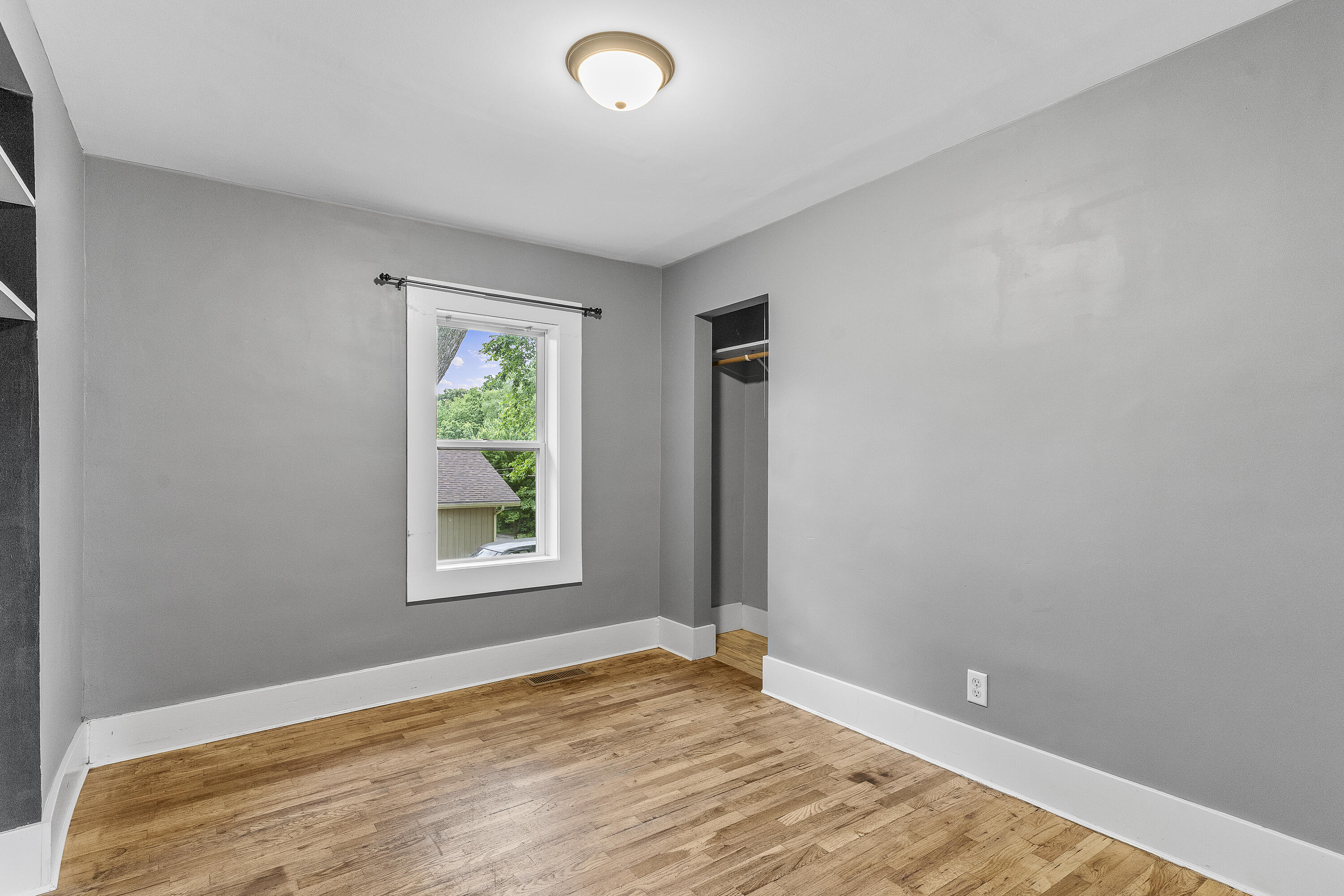 1130 West Kerr Street Property Photo 18