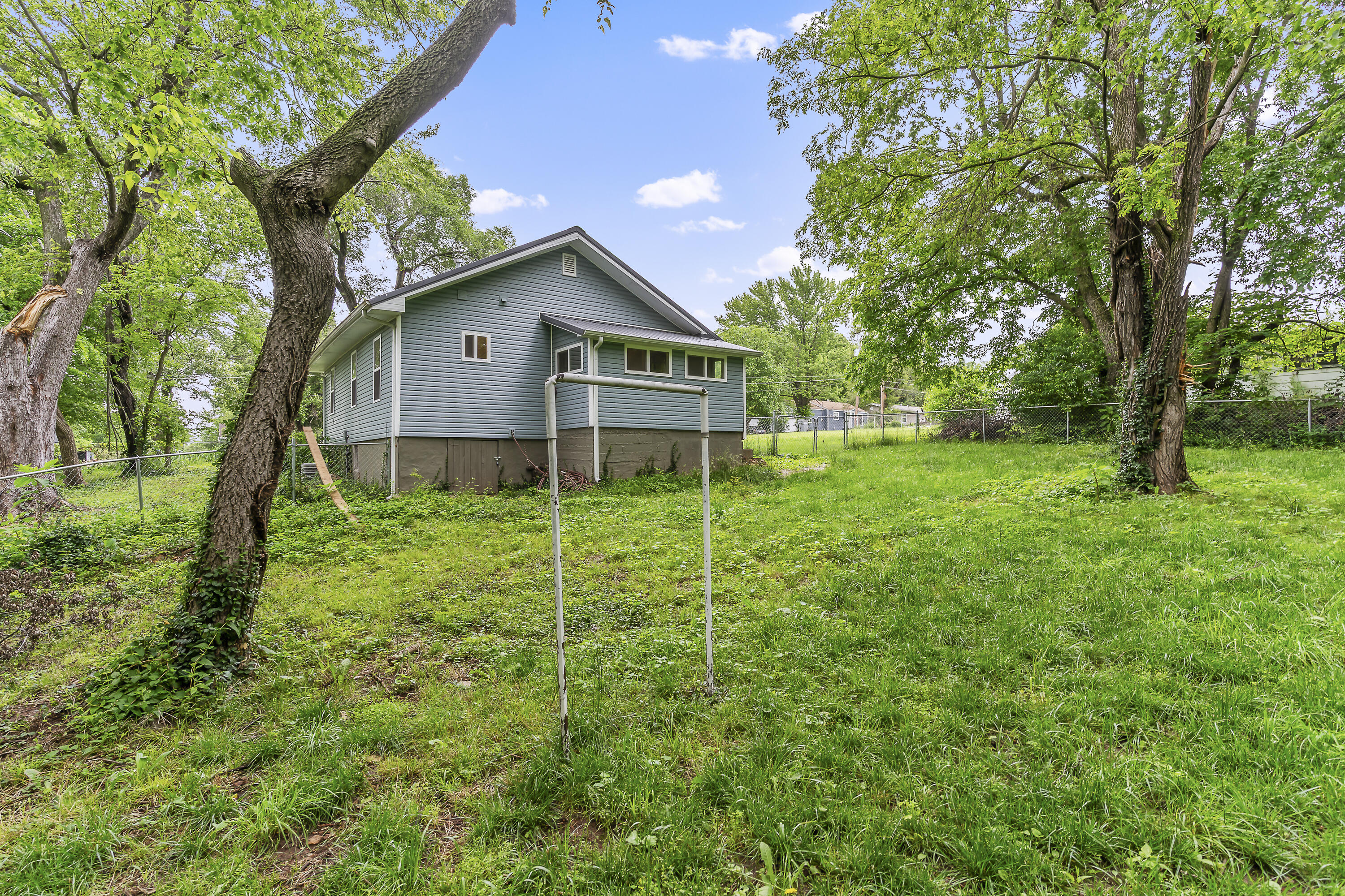 1130 West Kerr Street Property Photo 23