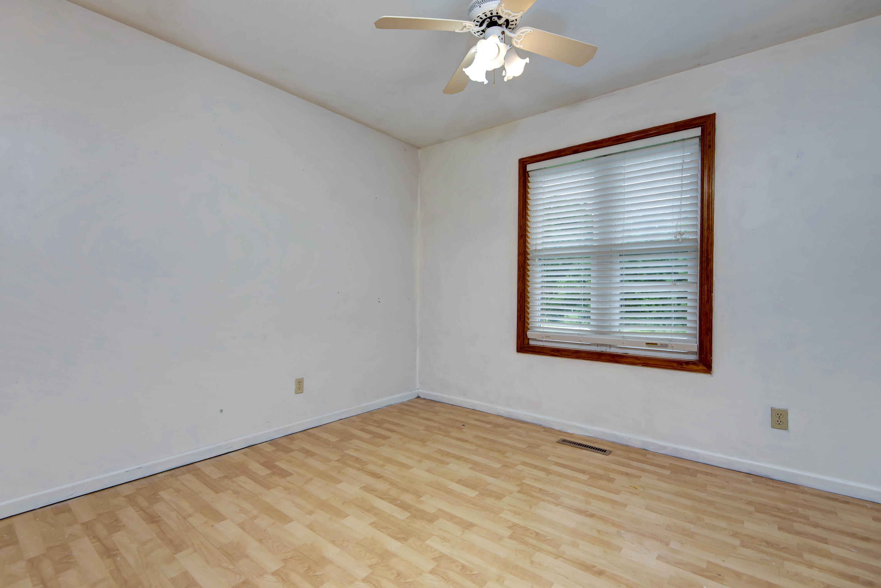 299 Regal Drive Property Photo 20