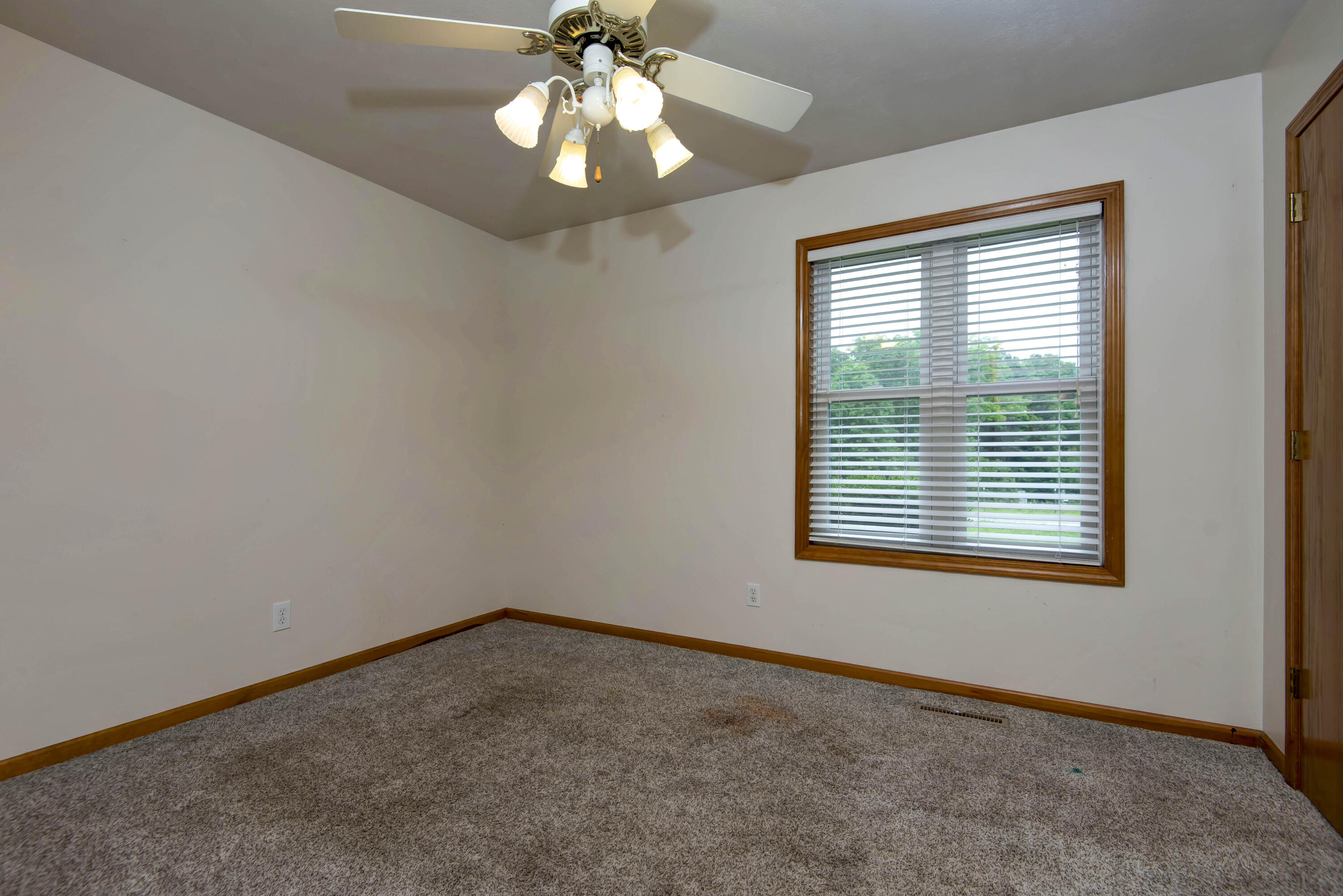299 Regal Drive Property Photo 21