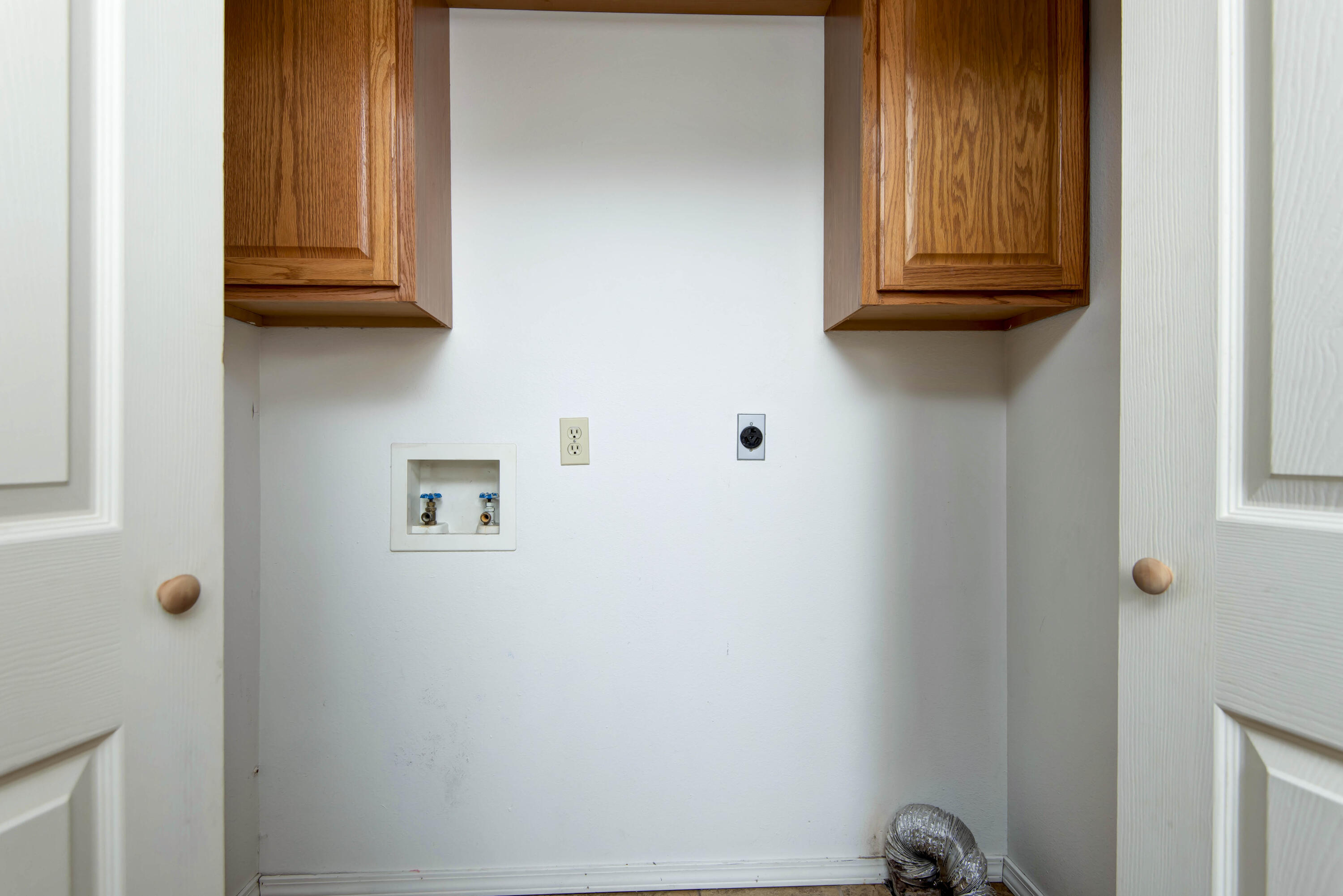299 Regal Drive Property Photo 23