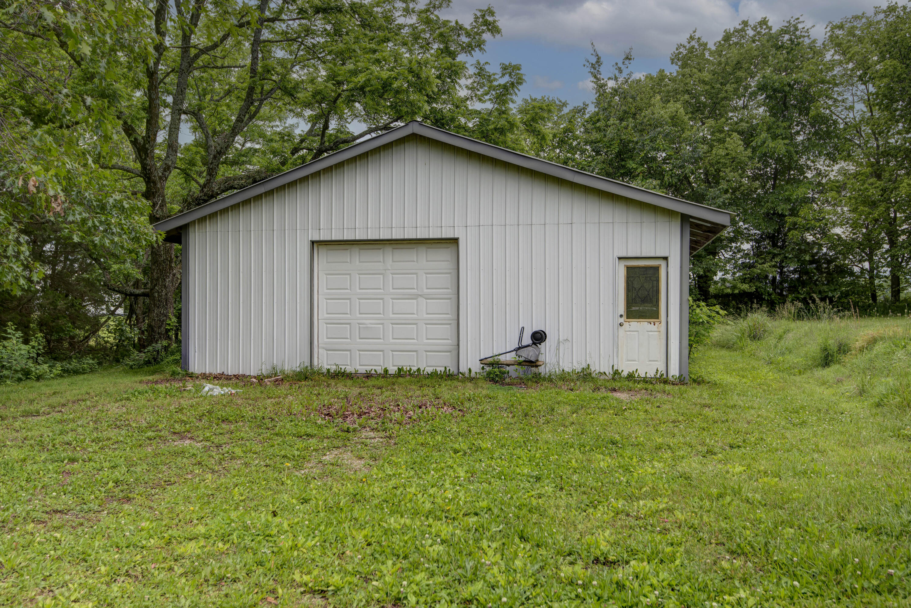 299 Regal Drive Property Photo 27
