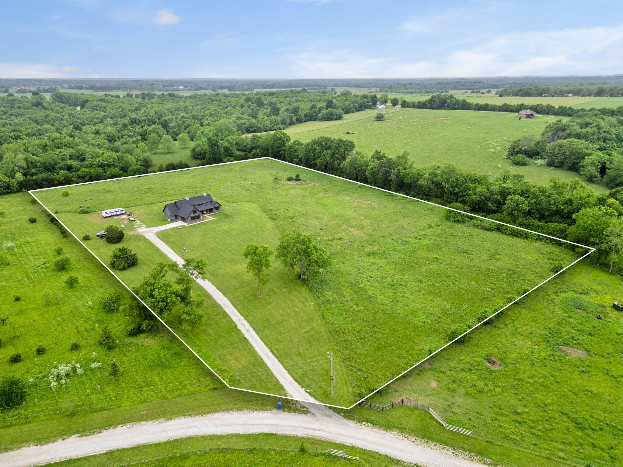 8811 Bell Valley Lane Property Photo 2