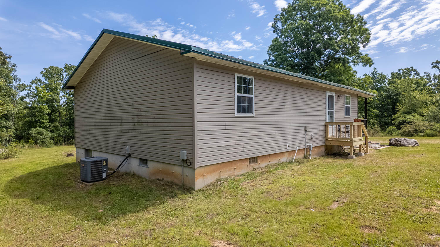 889 County Road 101 Property Photo 5