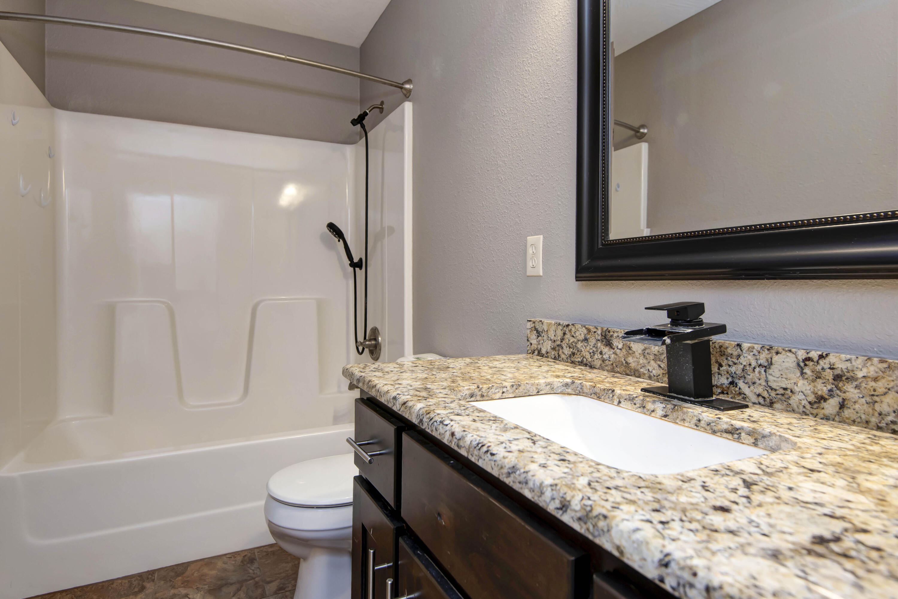 5048 South Fieldstone Road Property Photo 18
