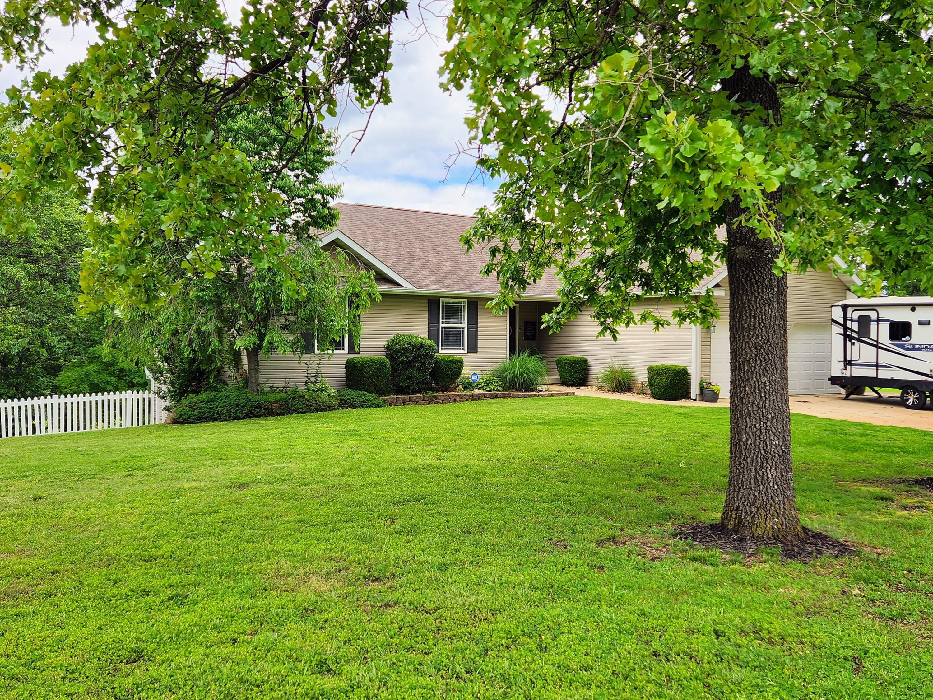 7661 Private Road 2459 Property Photo 7