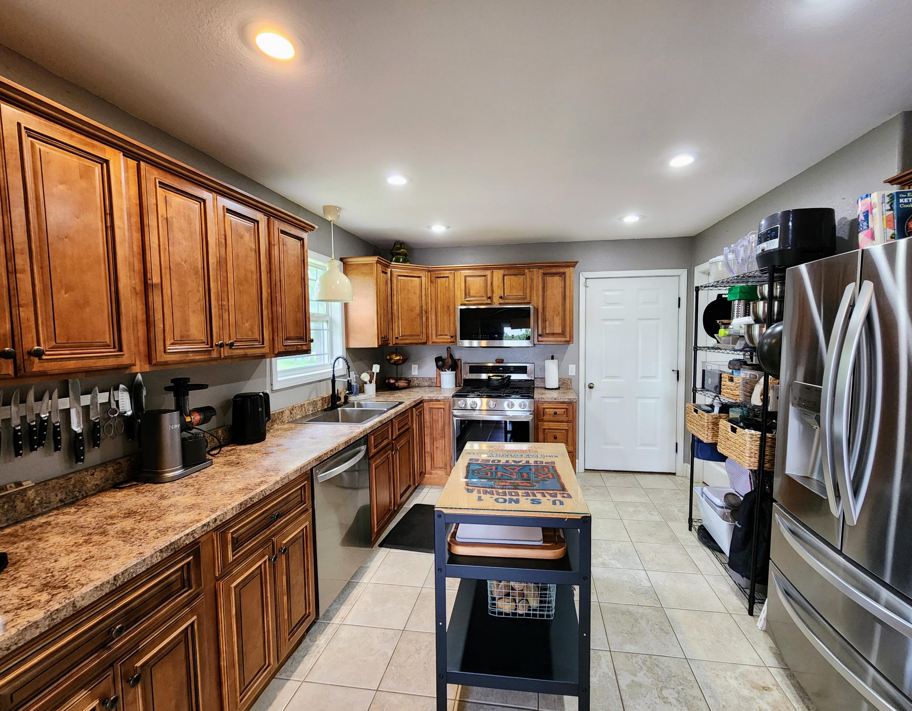 7661 Private Road 2459 Property Photo 25
