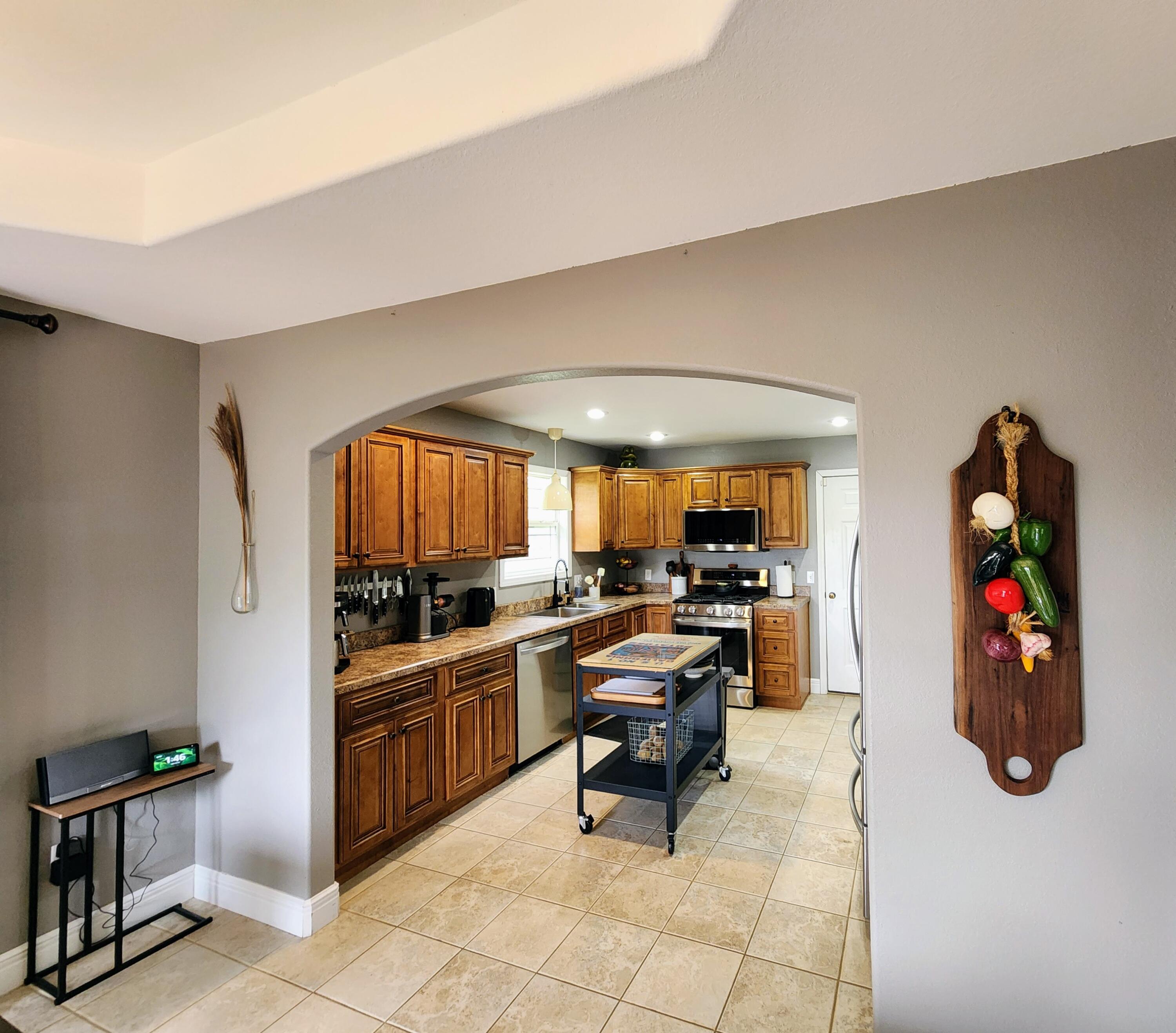 7661 Private Road 2459 Property Photo 29