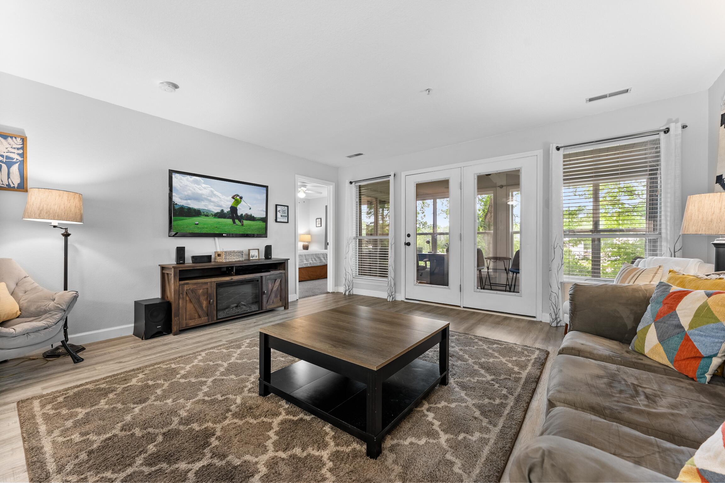 200 Golf View Drive Property Photo 14