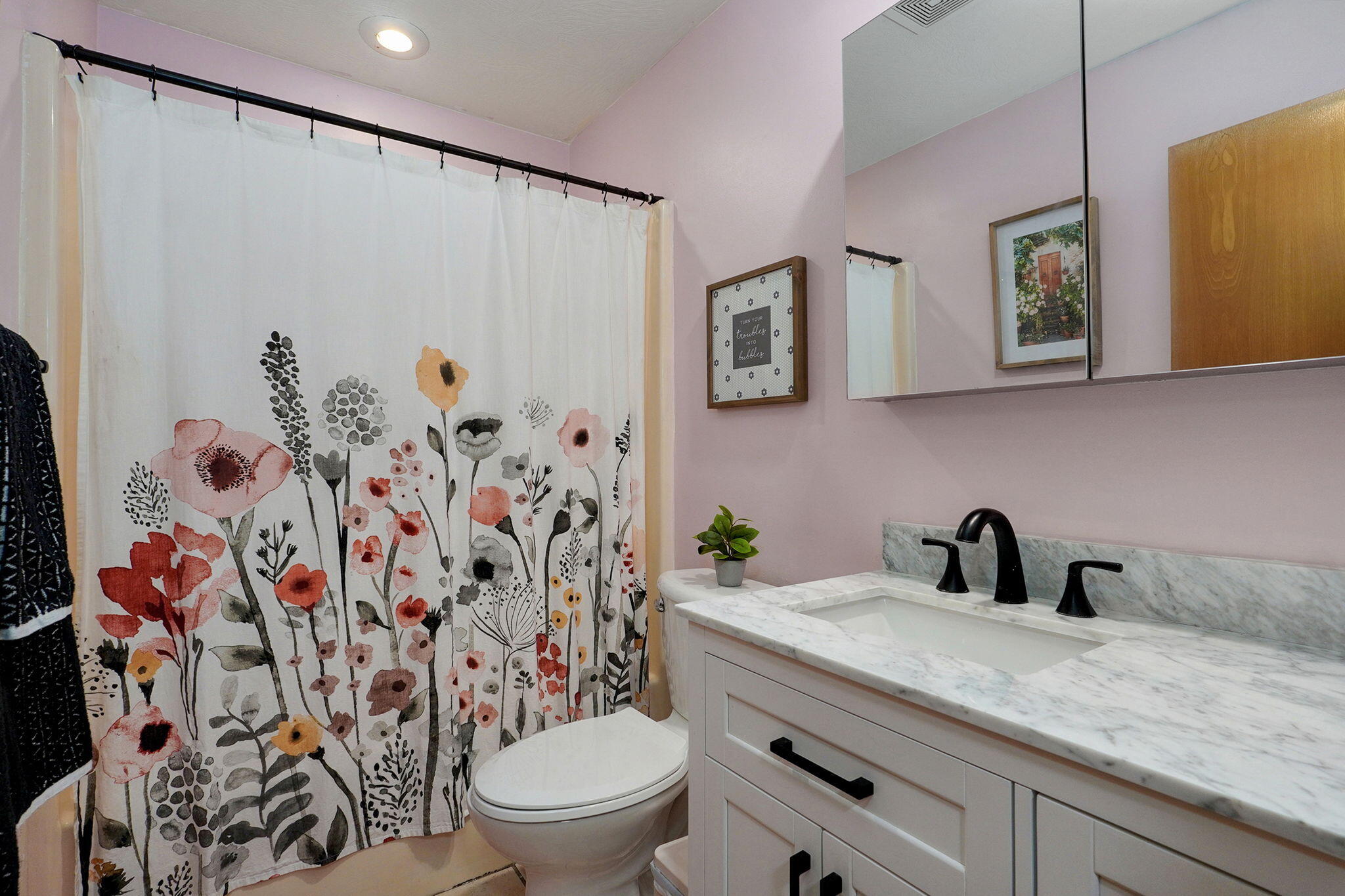 1717 South Robberson Avenue Property Photo 20
