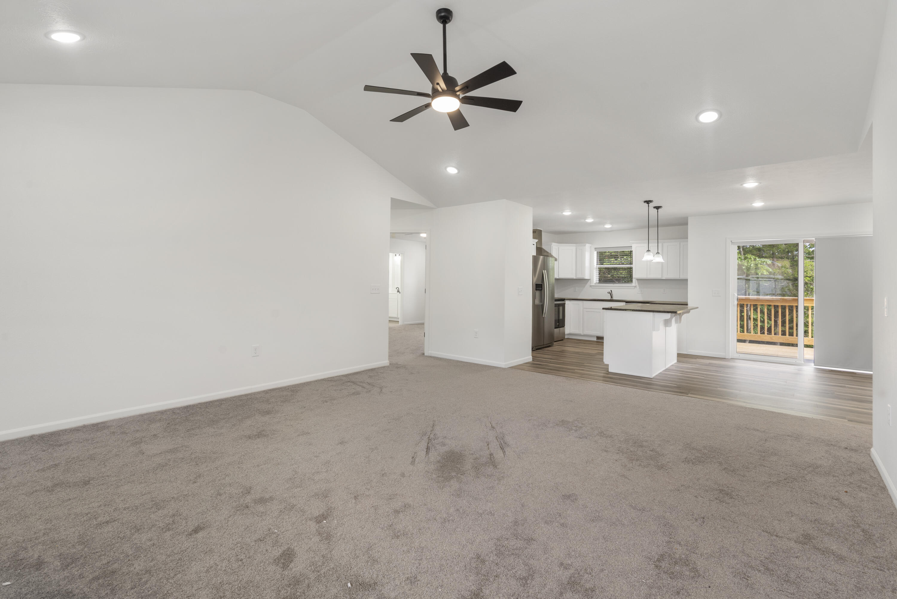 591 Pine Woods Village Drive Property Photo 7