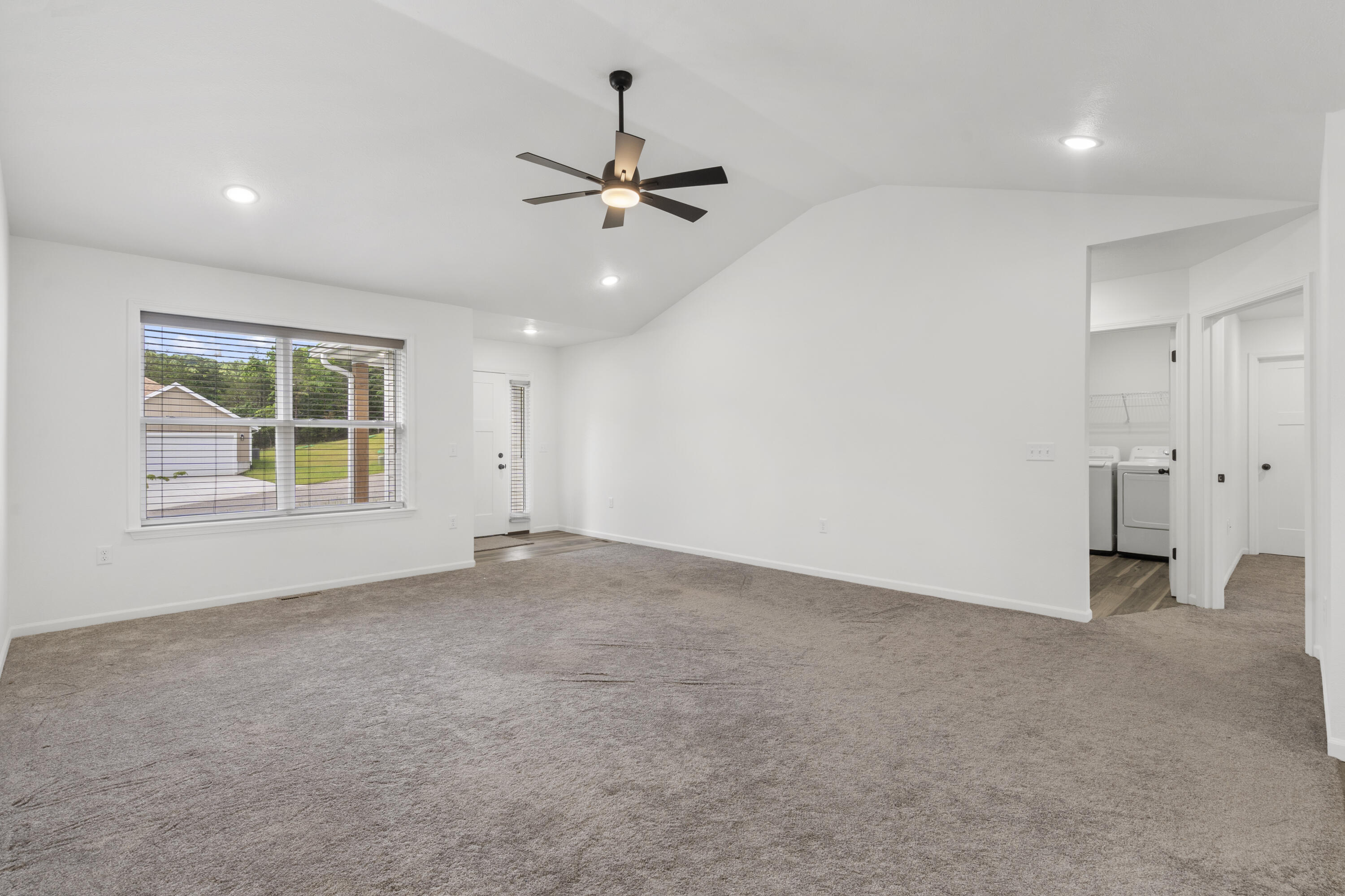 591 Pine Woods Village Drive Property Photo 8
