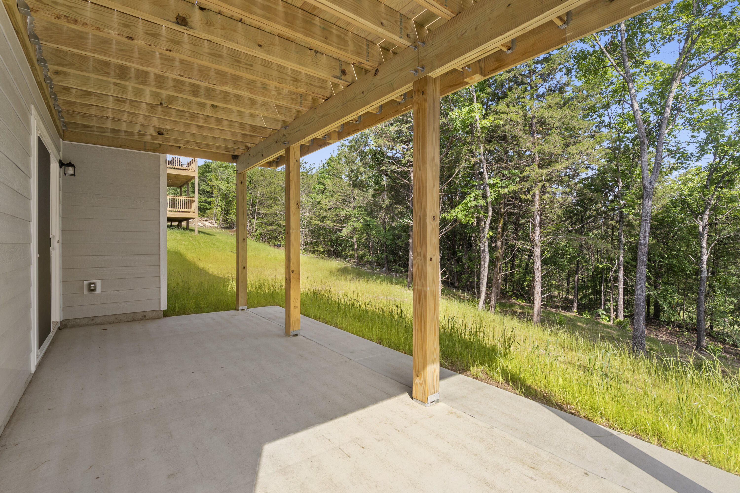 591 Pine Woods Village Drive Property Photo 45