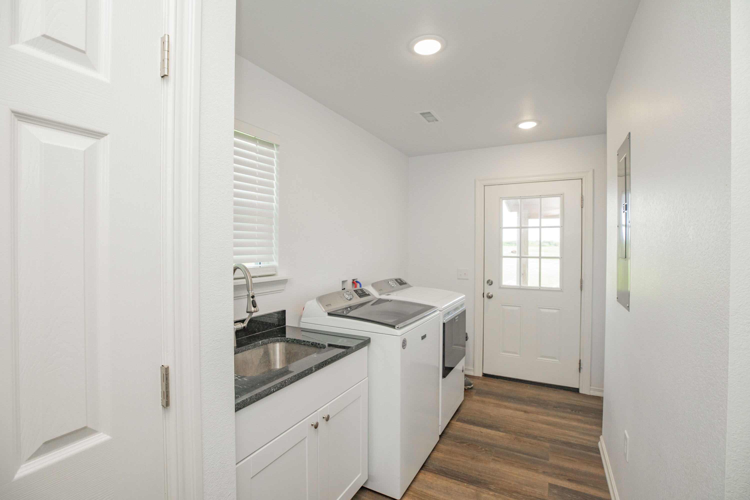 13447 East 1424 Road Property Photo 20