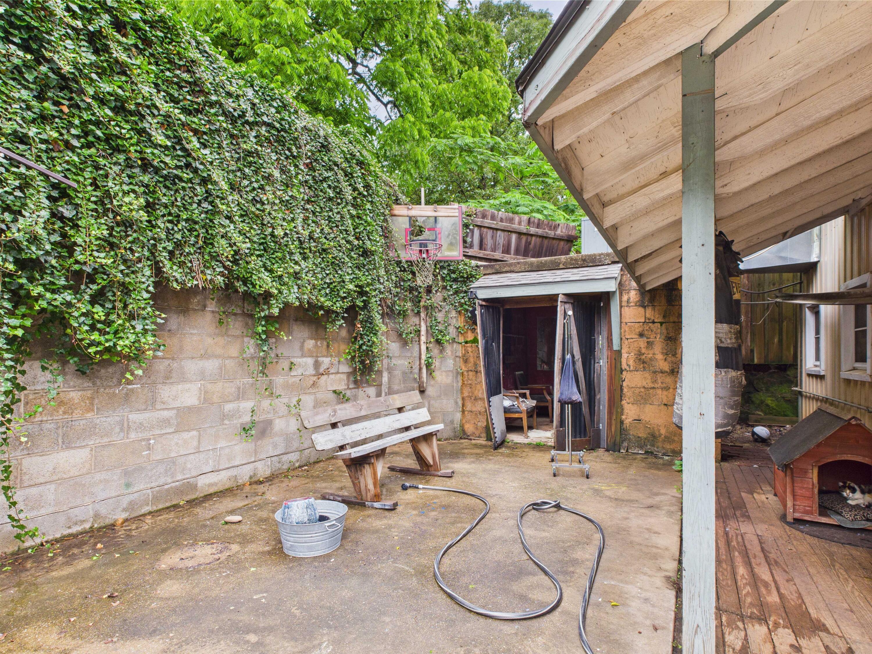 54 Southgate Drive Property Photo 5