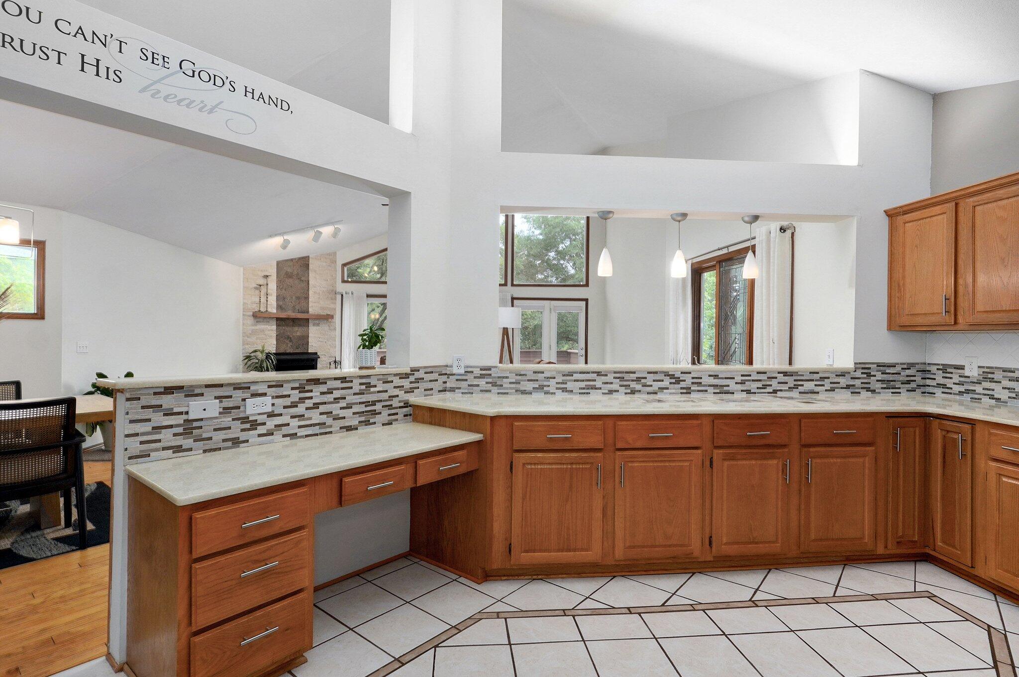 6025 South Farm Rd 157 Property Photo 19
