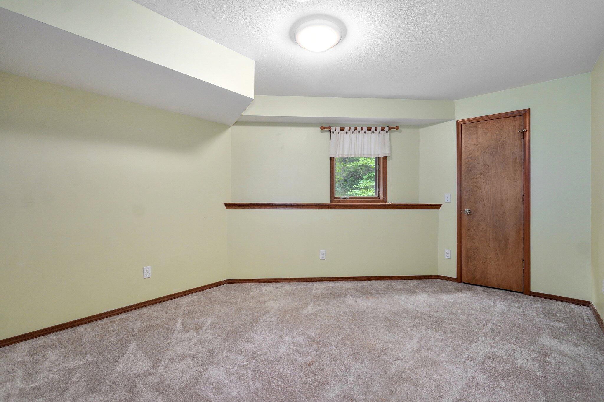 6025 South Farm Rd 157 Property Photo 31