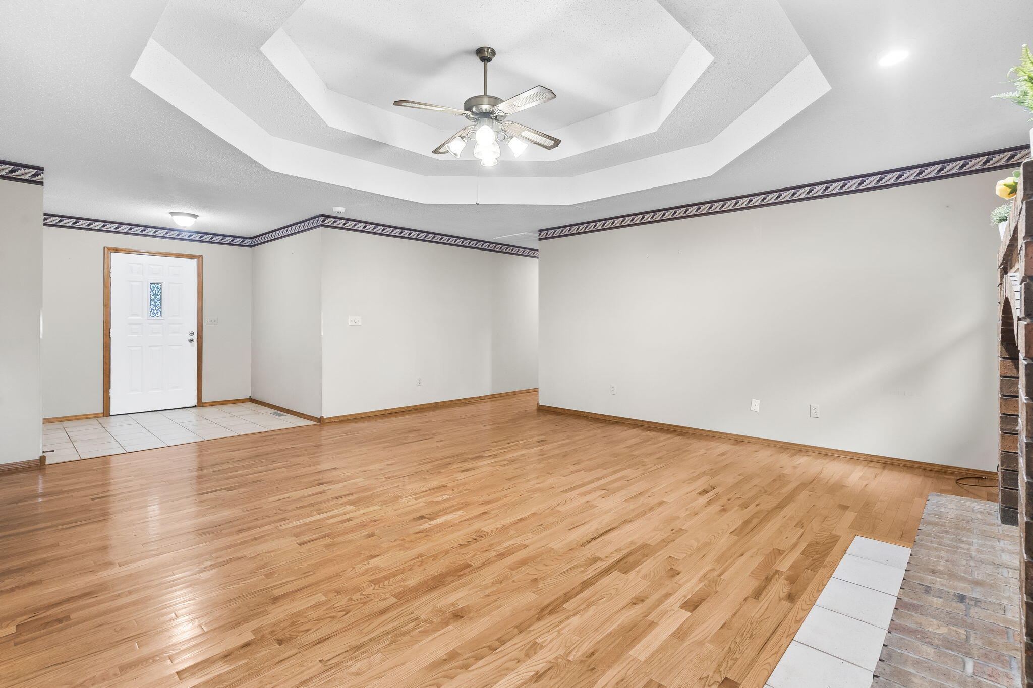 404 Hillcrest Avenue Property Photo 6