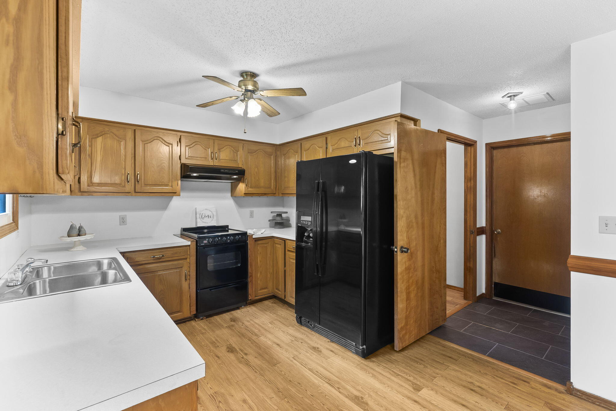 404 Hillcrest Avenue Property Photo 10
