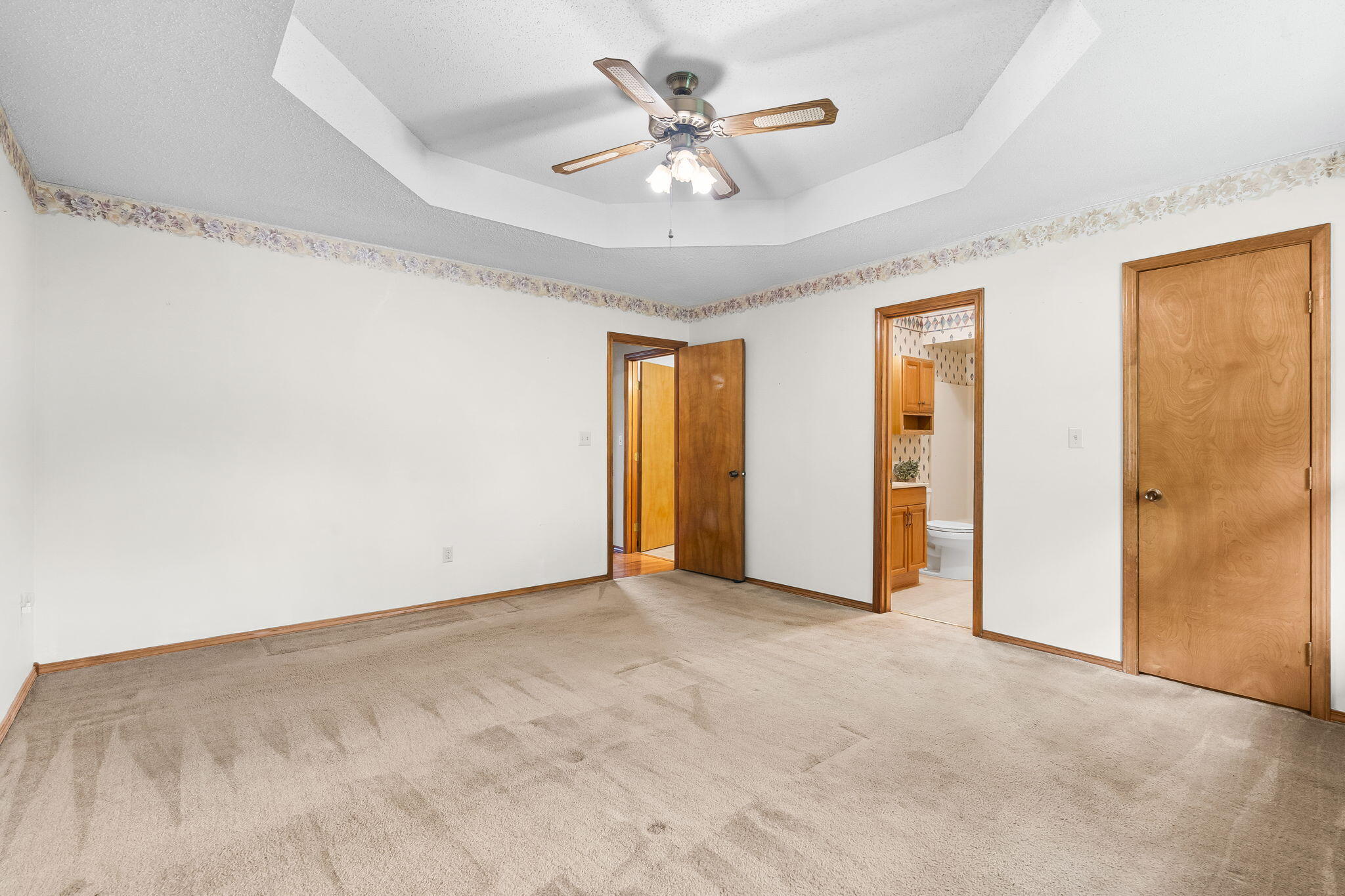 404 Hillcrest Avenue Property Photo 18