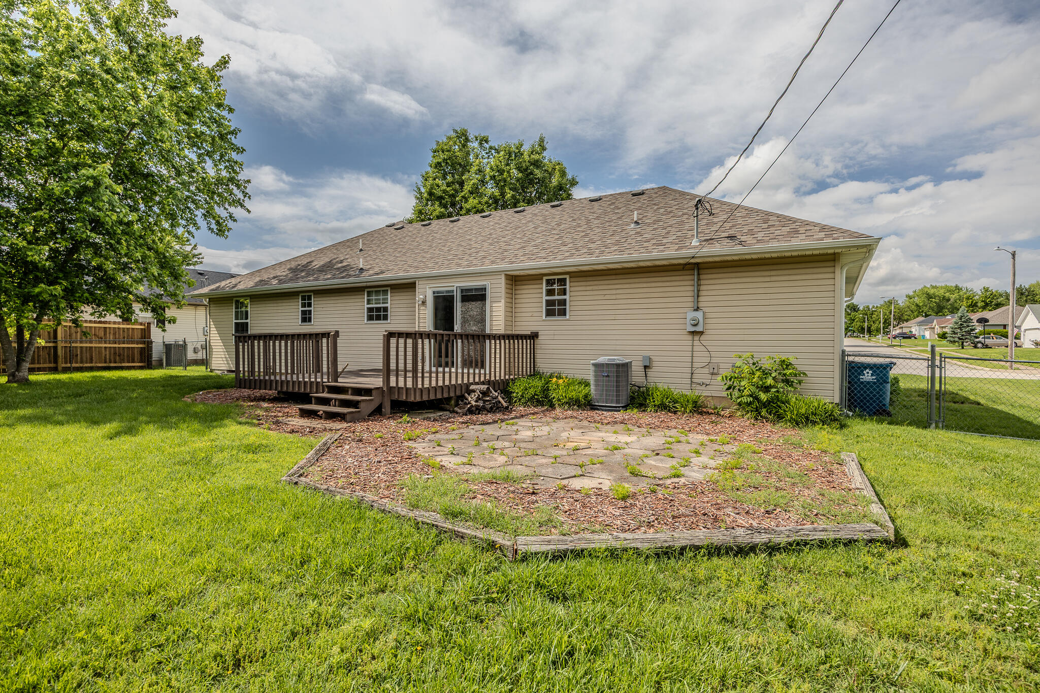628 West Danielle Street Property Photo 26