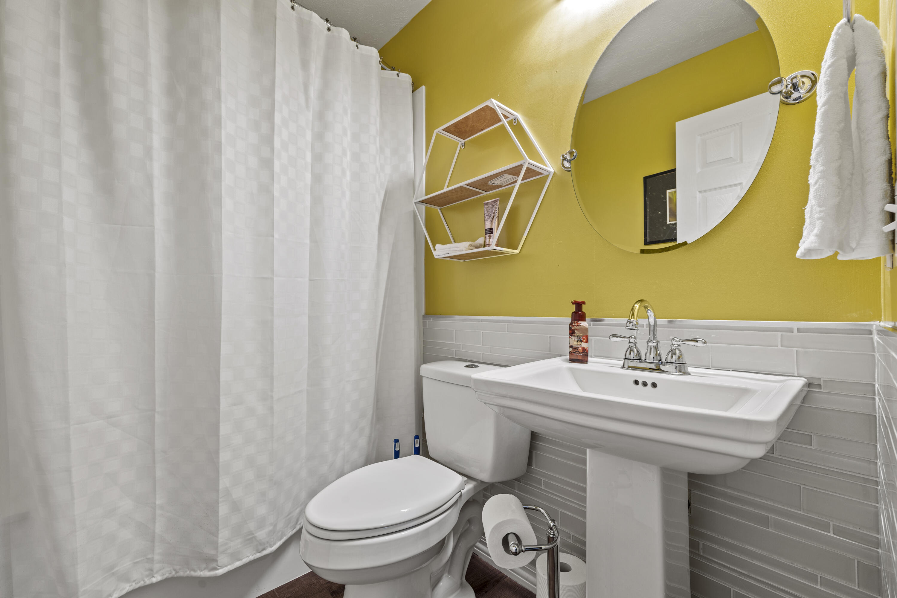 3715 East Alameda Street Property Photo 15
