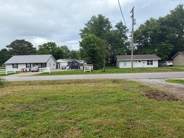 507 South Lake Street Property Photo 23