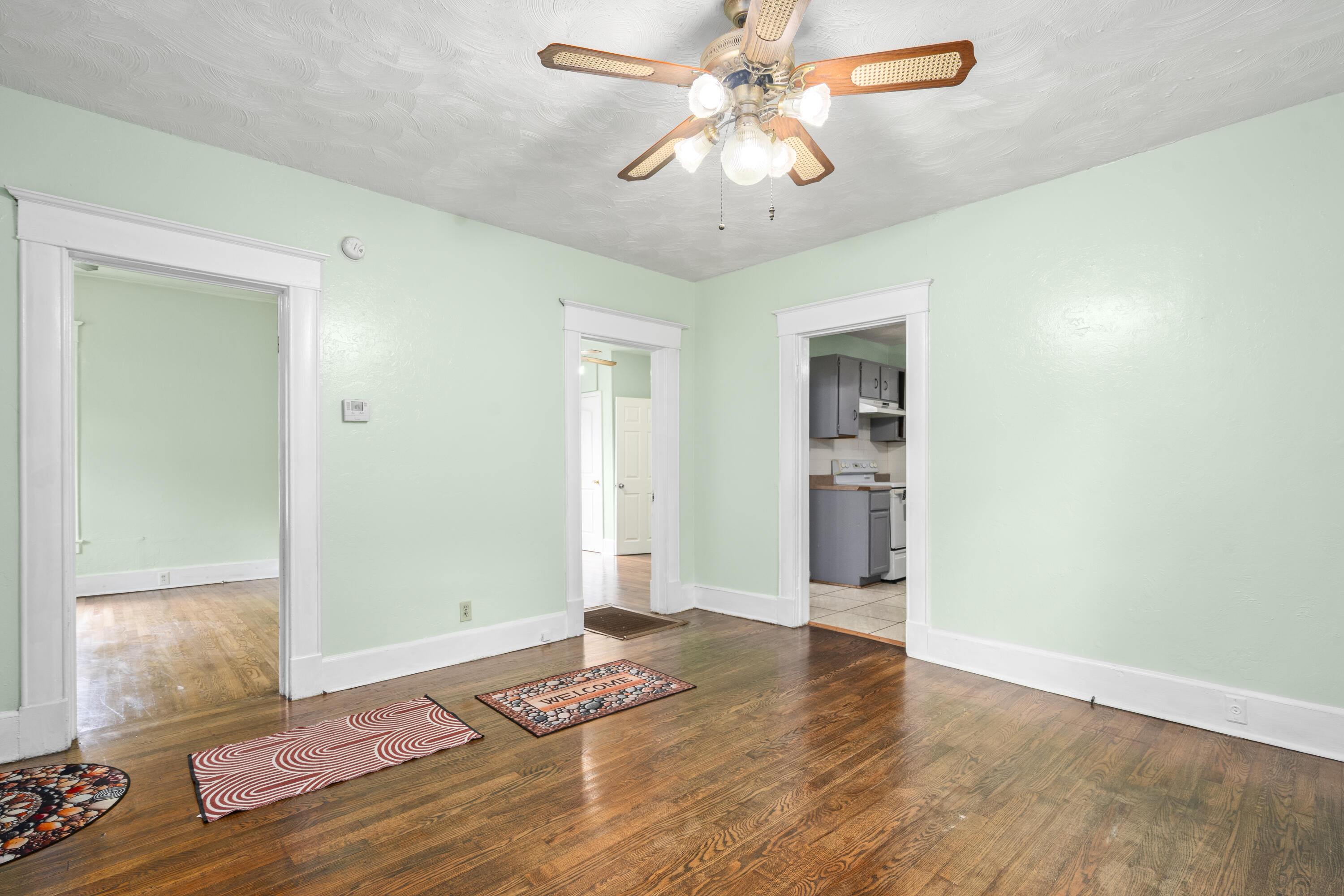 2116 North Campbell Avenue Property Photo 4