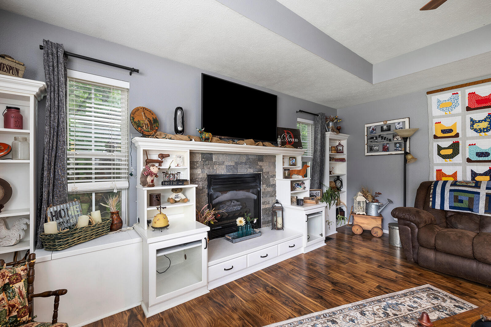 300 Rockytop Lane Property Photo 8