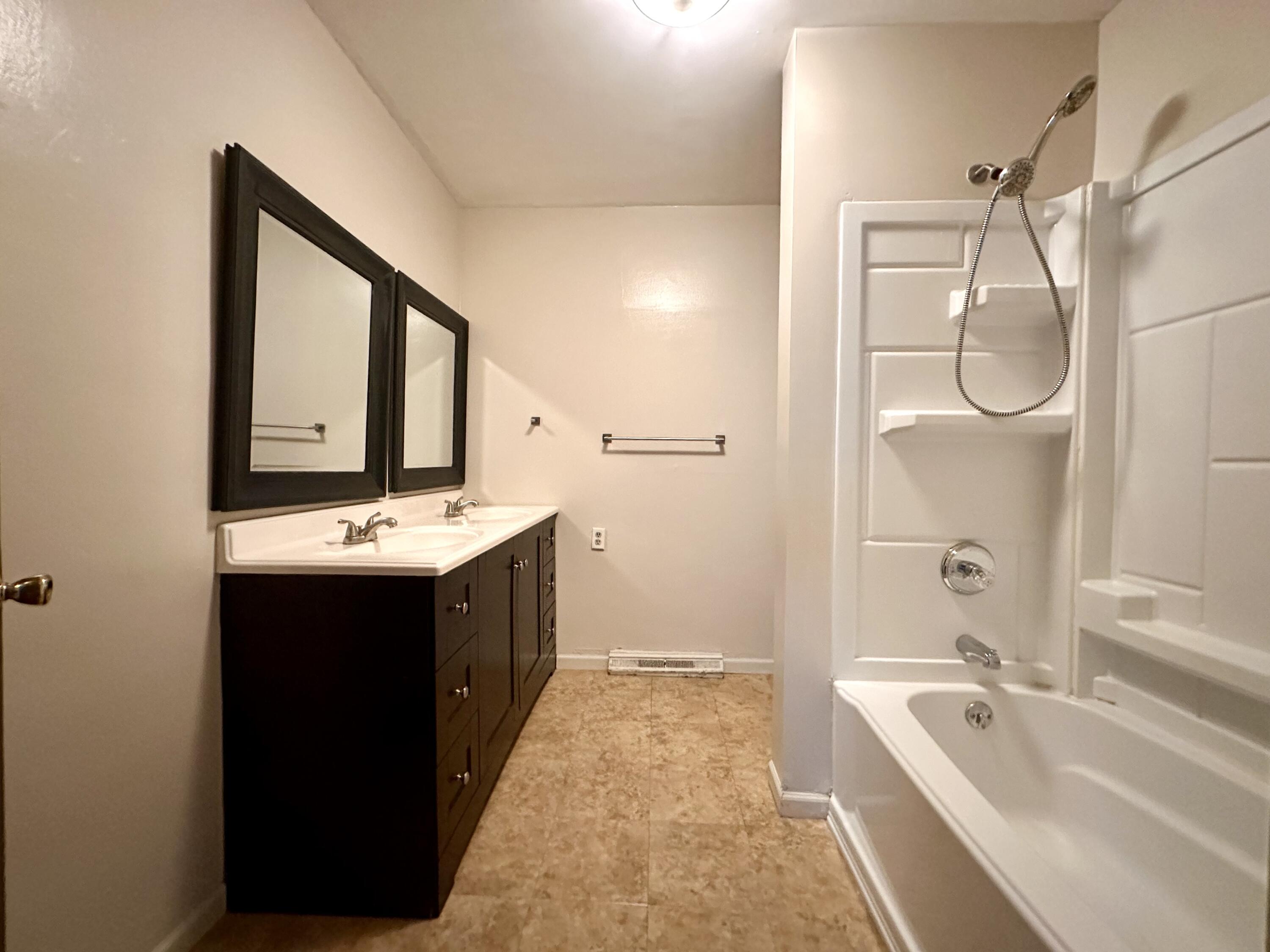 107 West Poplar Street Property Photo 22