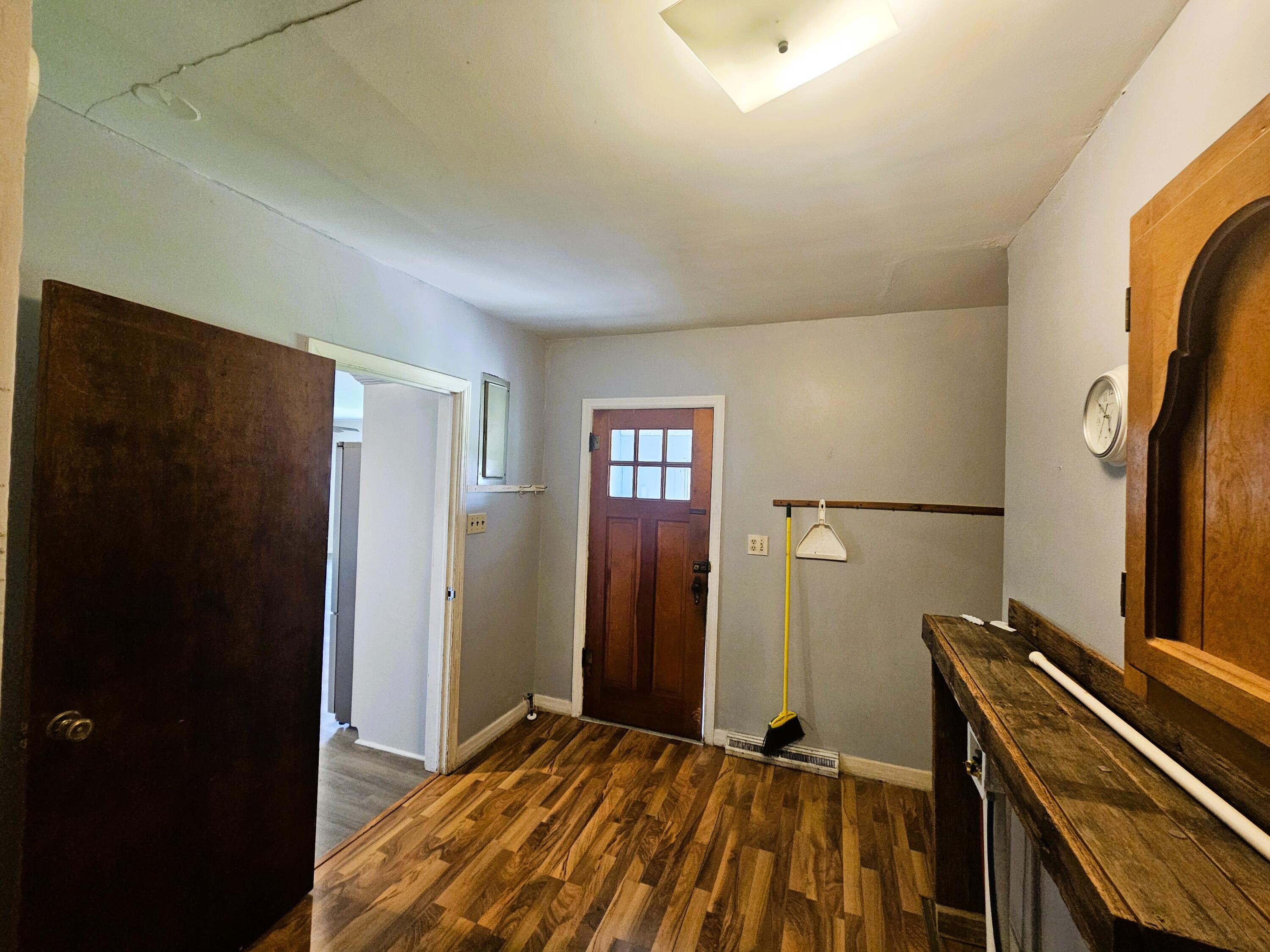107 West Poplar Street Property Photo 34