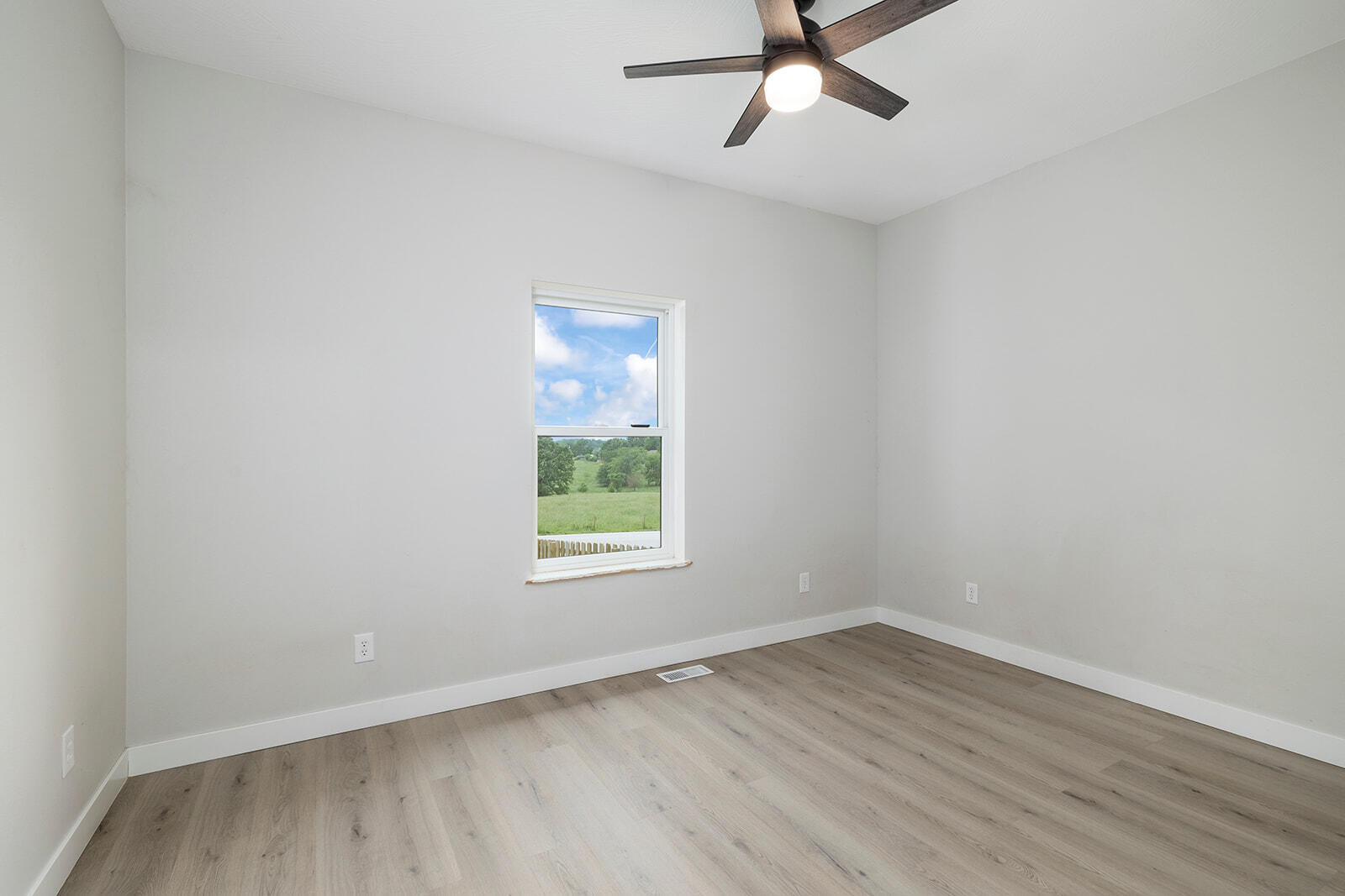 820 East Sugar Mill Road Property Photo 31