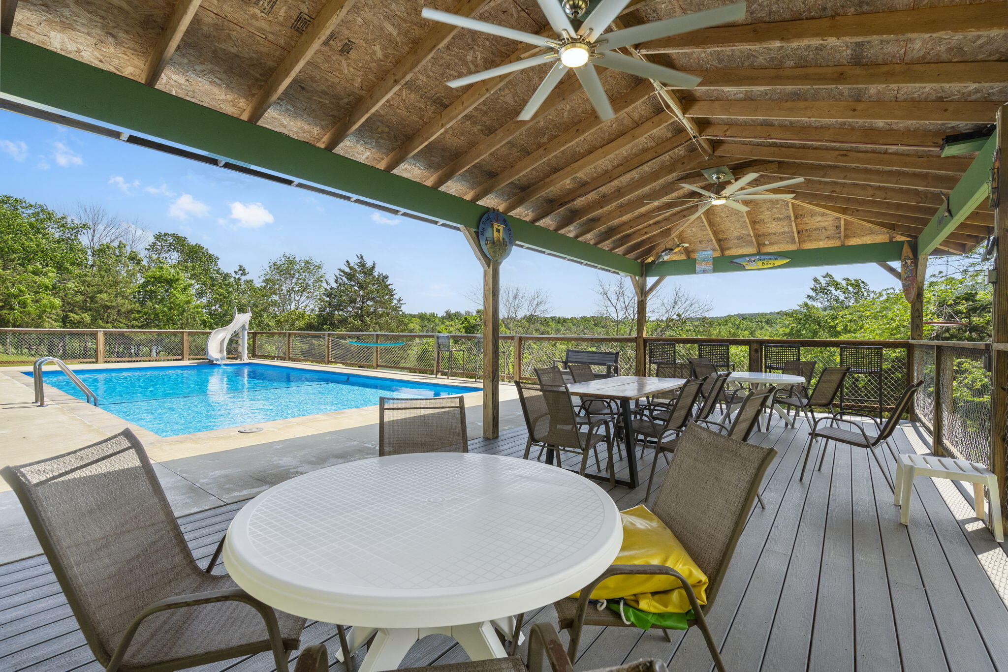 638 Double Day Property Photo 6