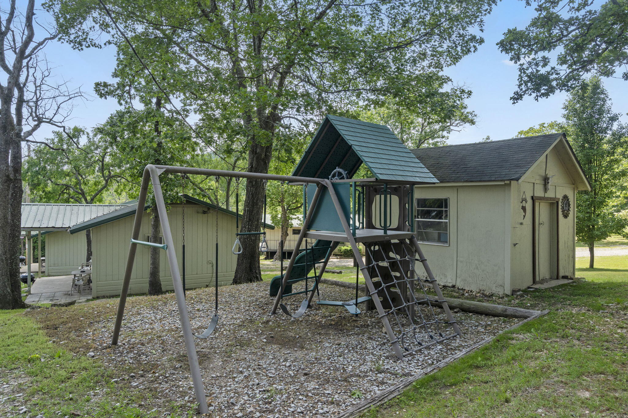 638 Double Day Property Photo 25