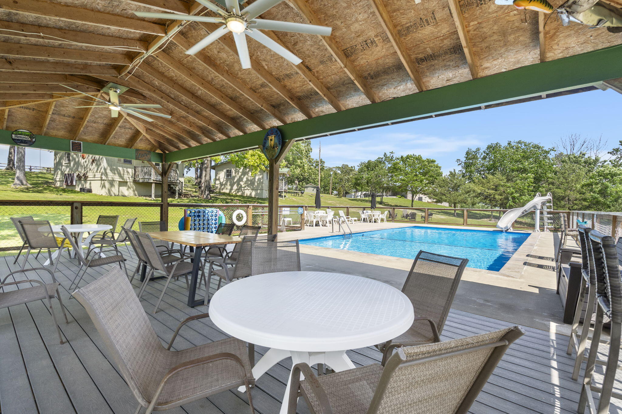 638 Double Day Property Photo 27