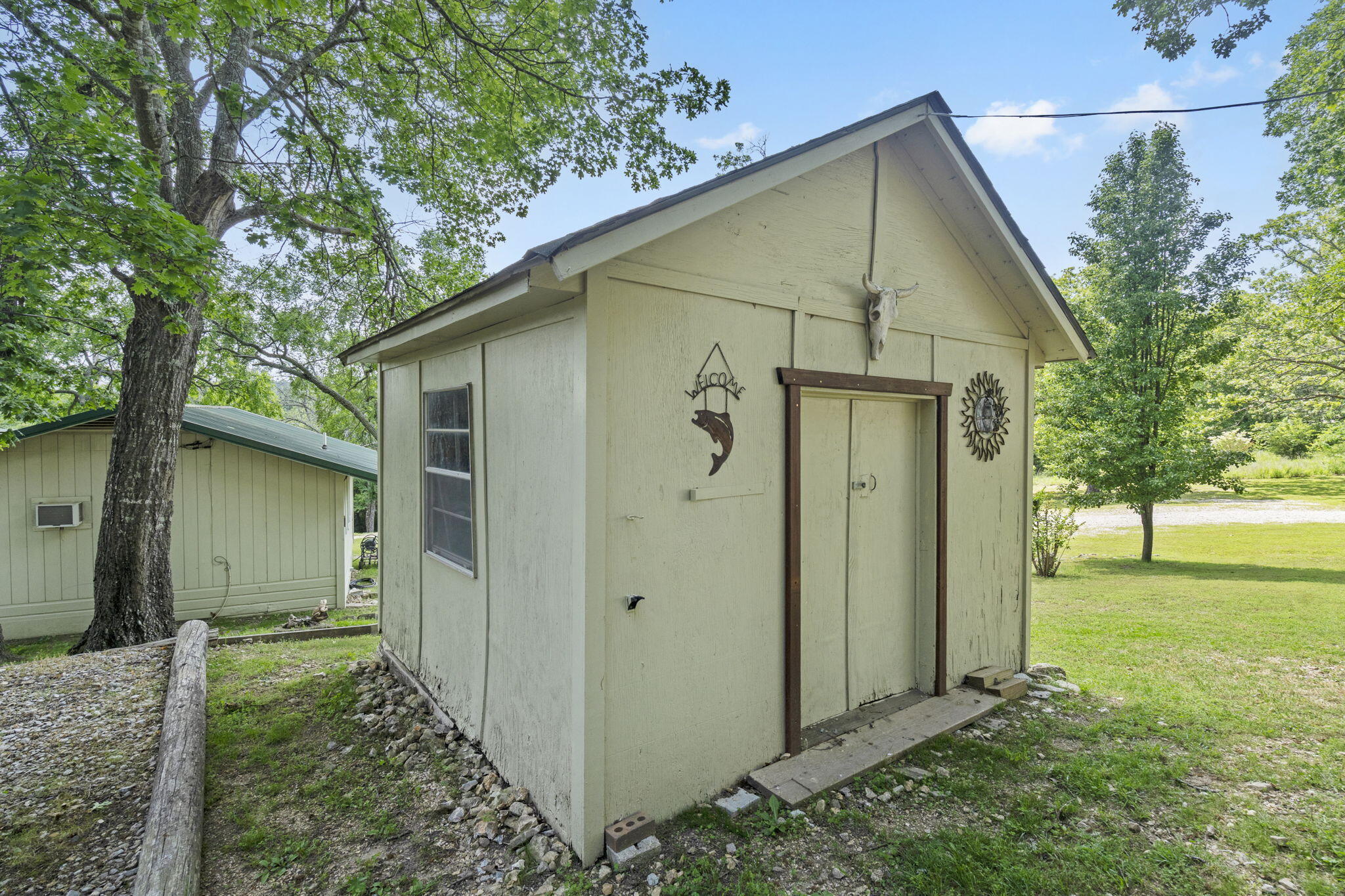 638 Double Day Property Photo 34