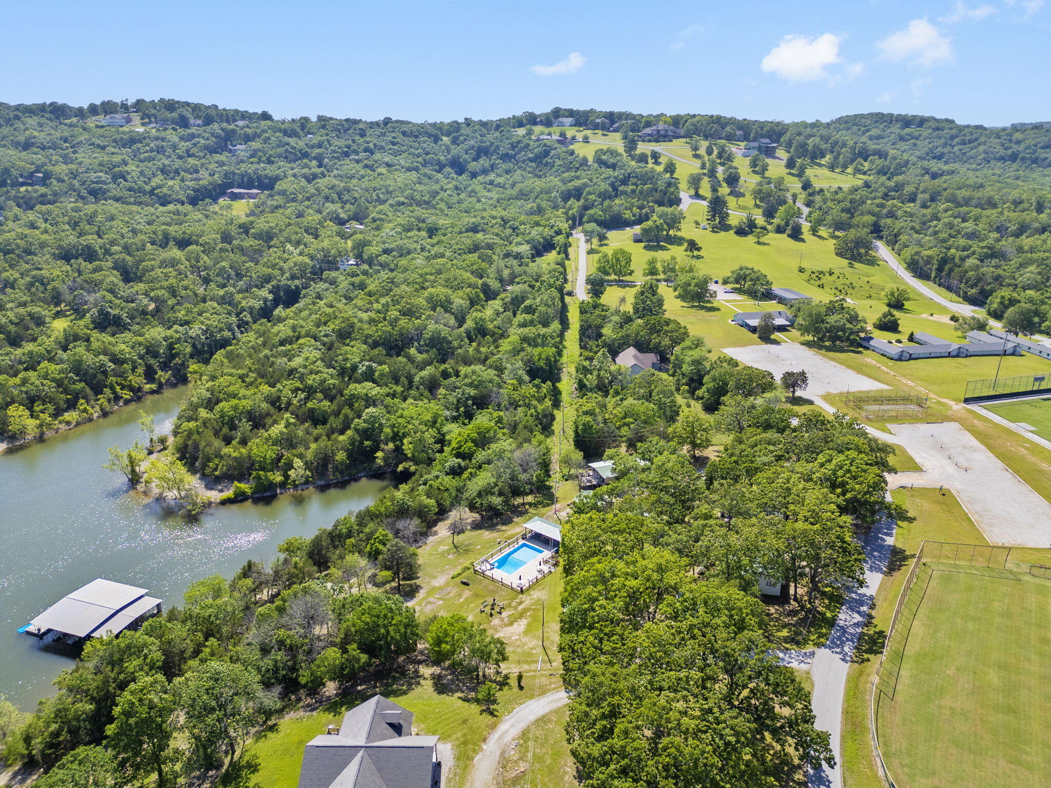 638 Double Day Property Photo 55