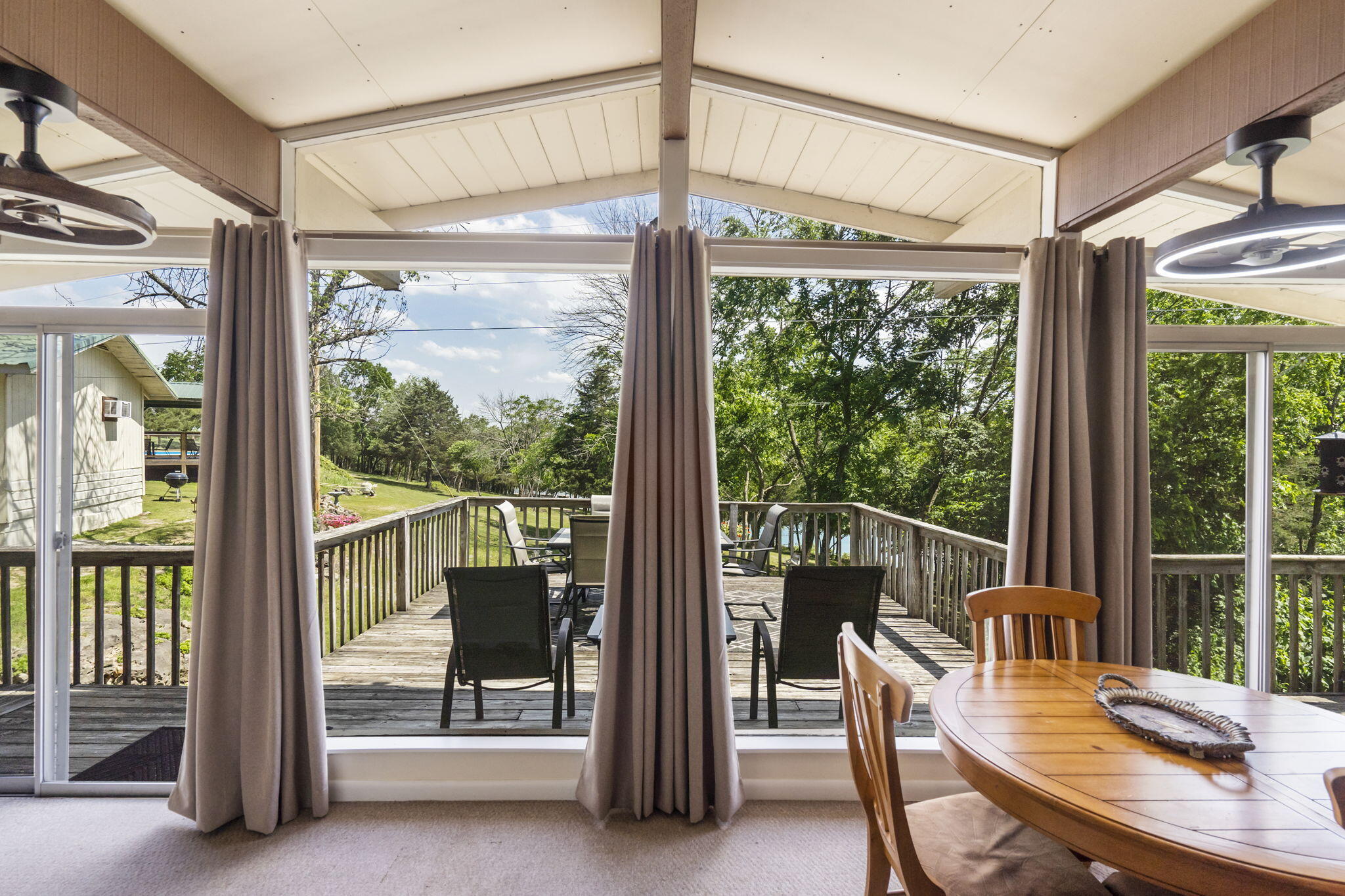 638 Double Day Property Photo 57