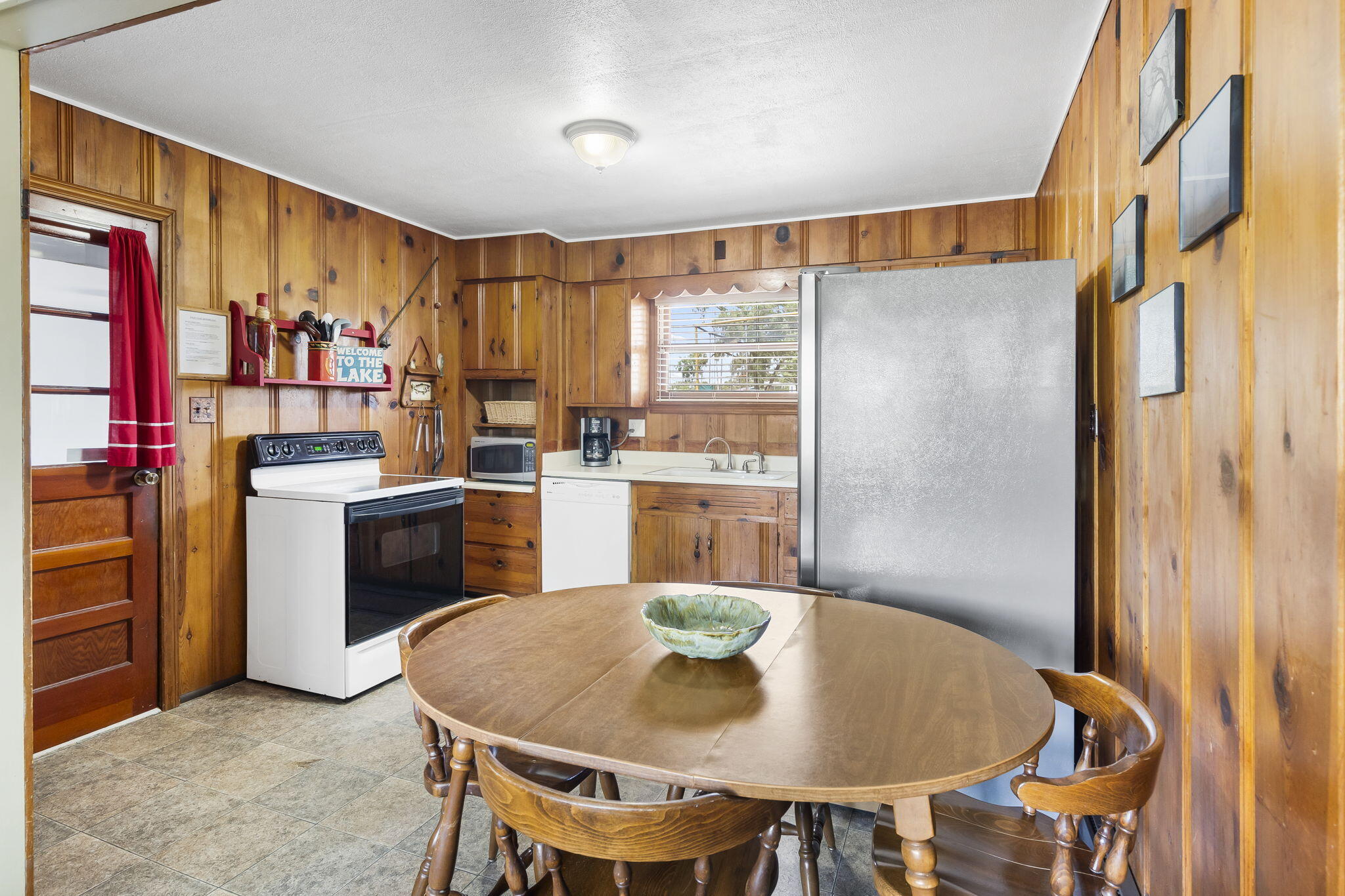 638 Double Day Property Photo 90