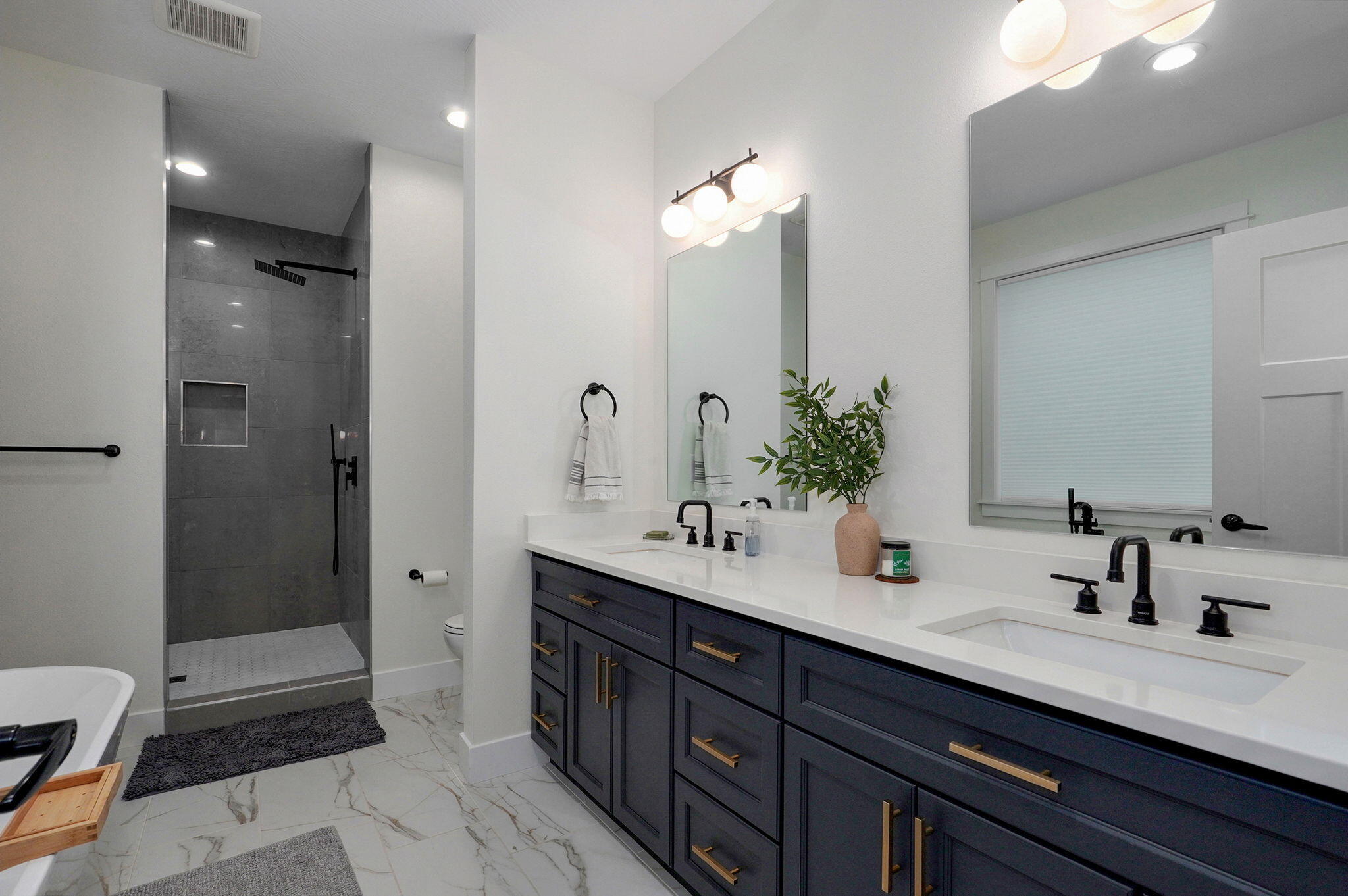 498 Mockingbird Property Photo 15