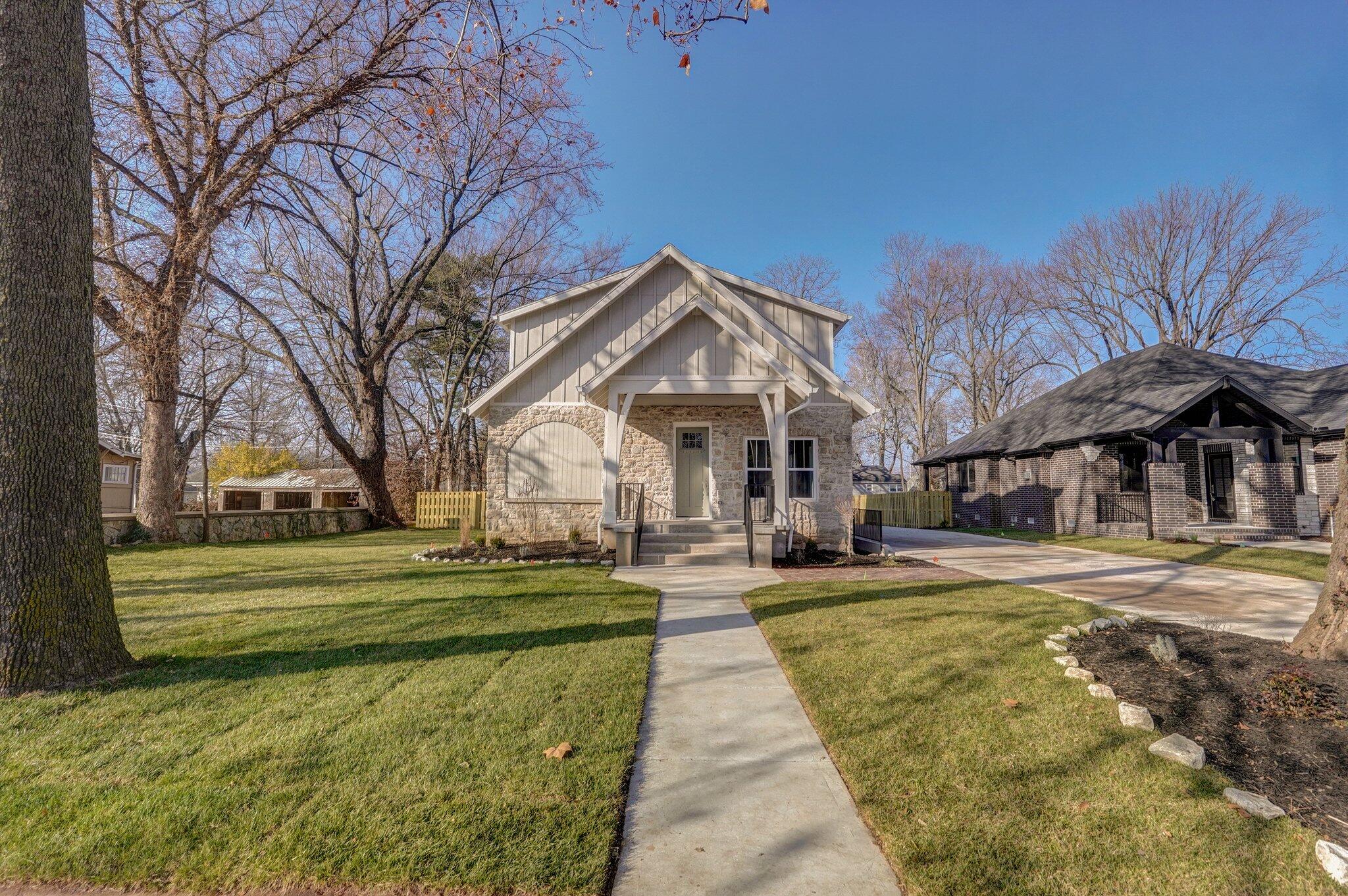 1115 South National Avenue Property Photo 2