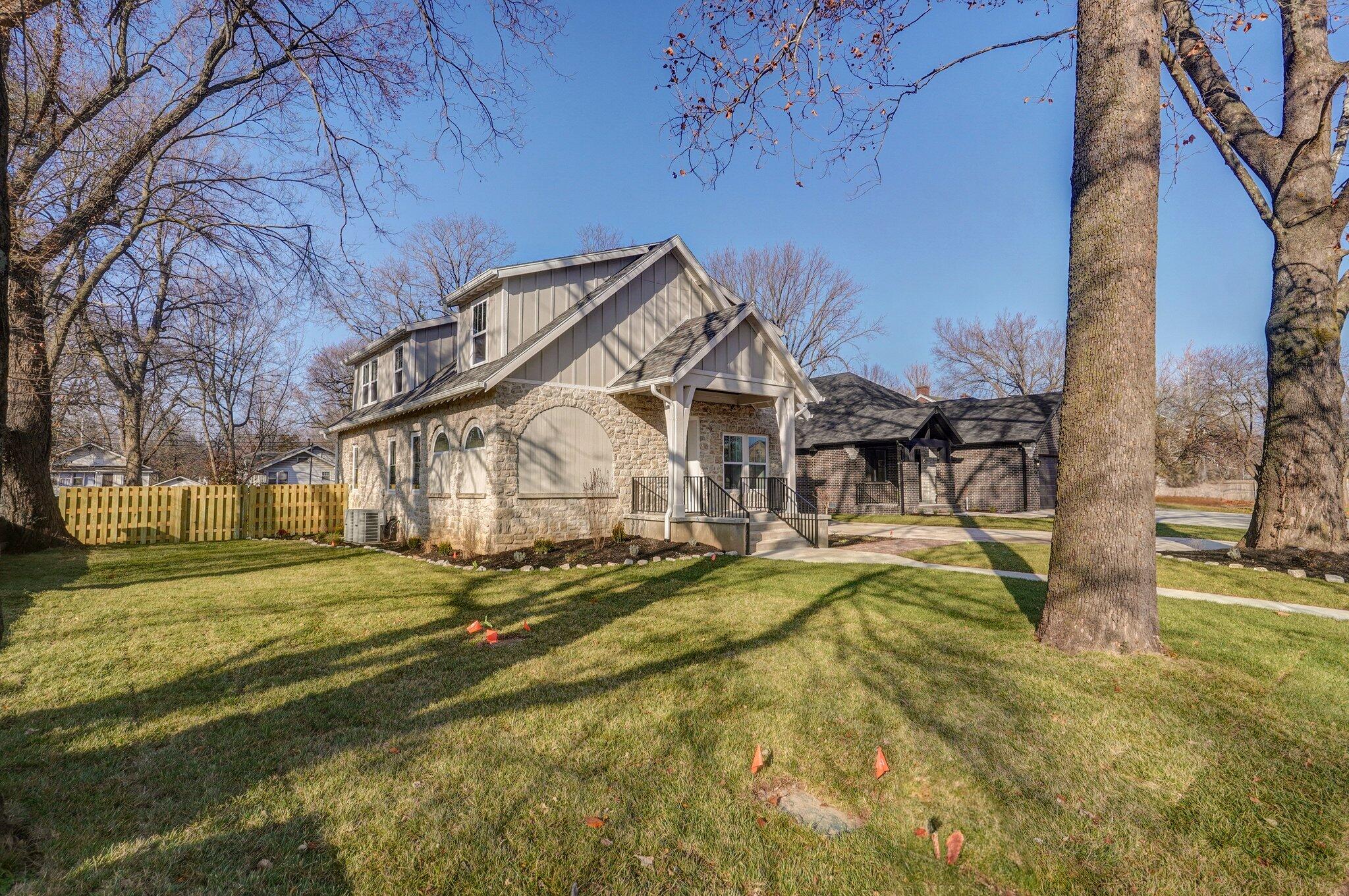 1115 South National Avenue Property Photo 3
